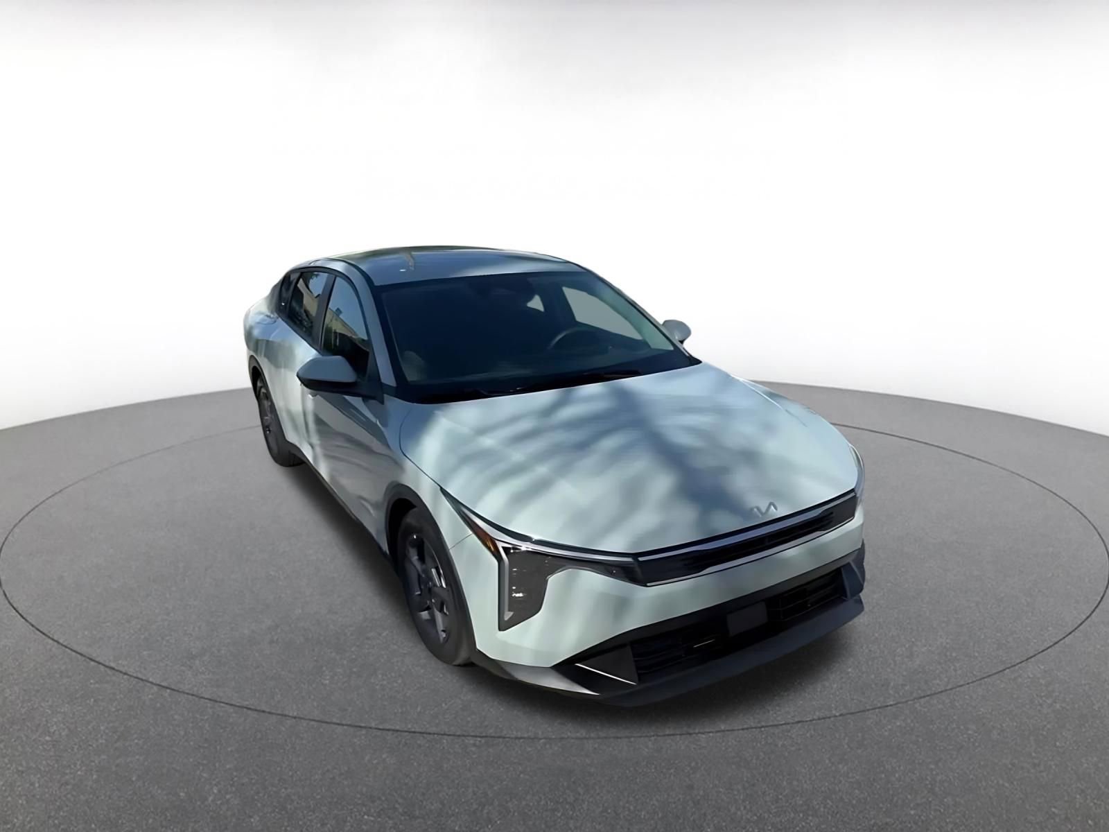 Thumbnail: 2025 Kia K4 - 3