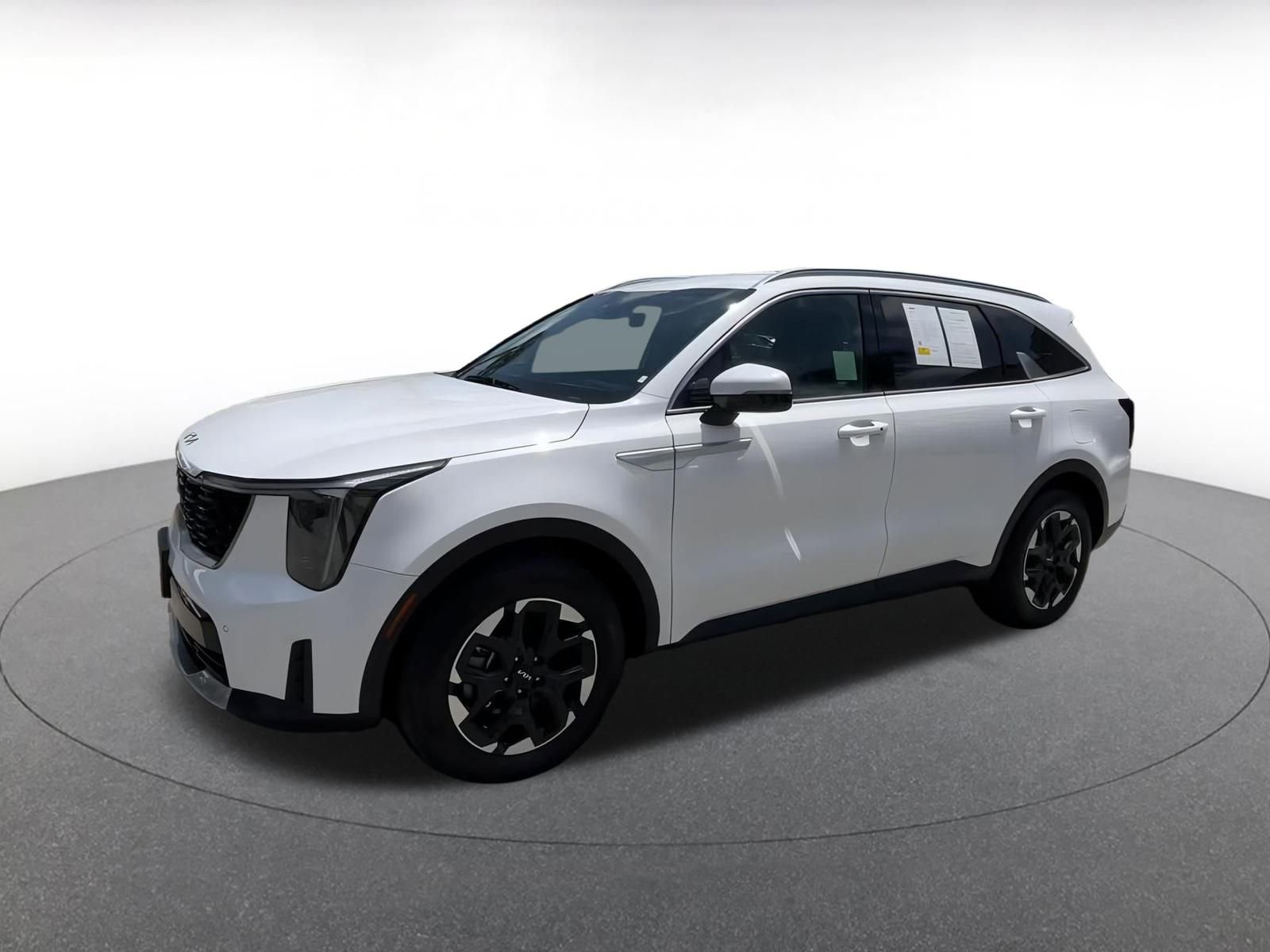 Thumbnail: 2024 Kia Sorento - 7