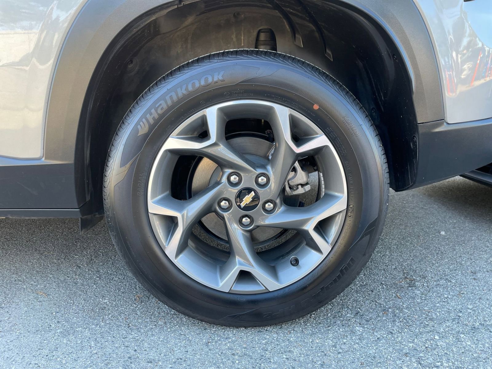 Thumbnail: 2025 Chevrolet Trax - 30