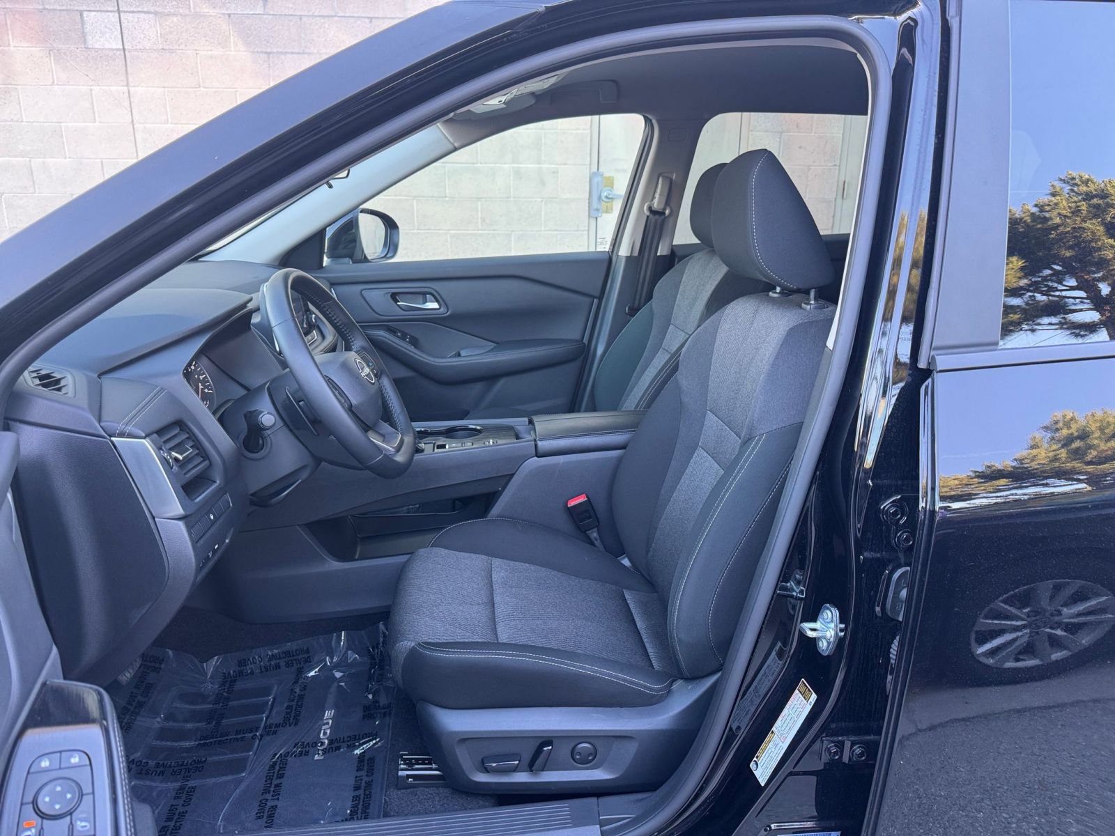 Thumbnail: 2025 Nissan Rogue - 29