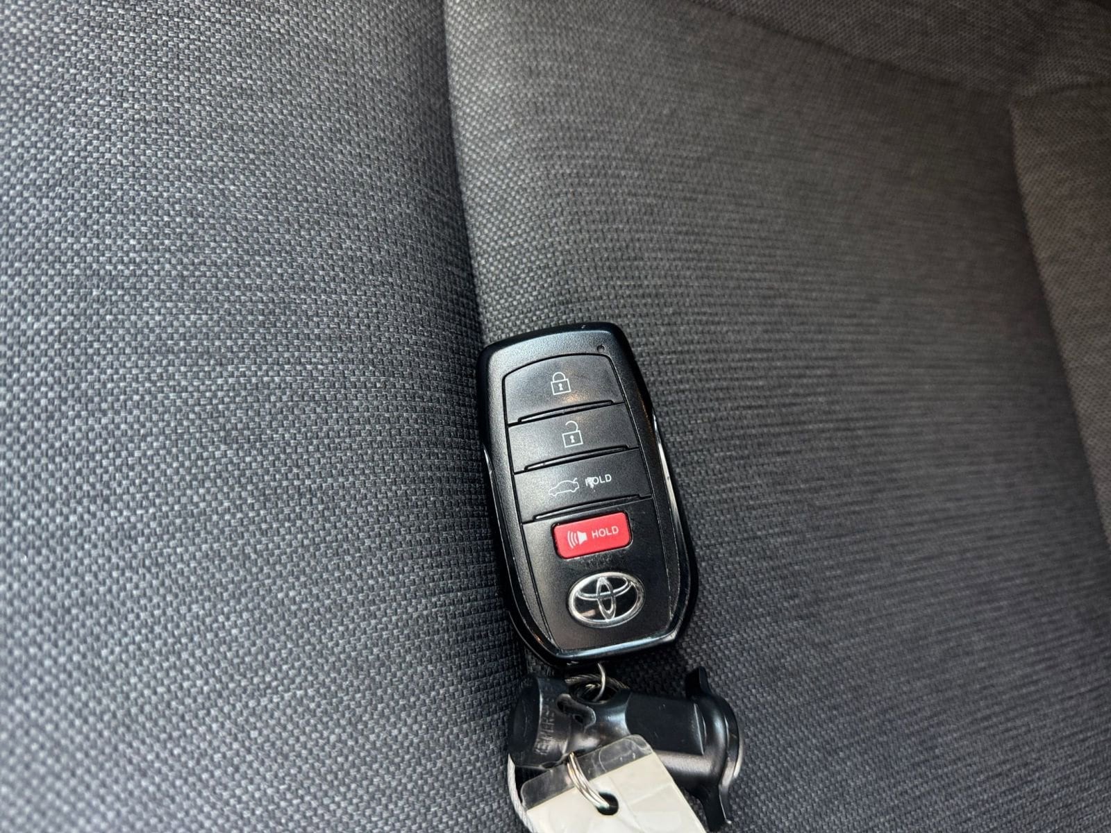 Thumbnail: 2025 Toyota Camry - 22