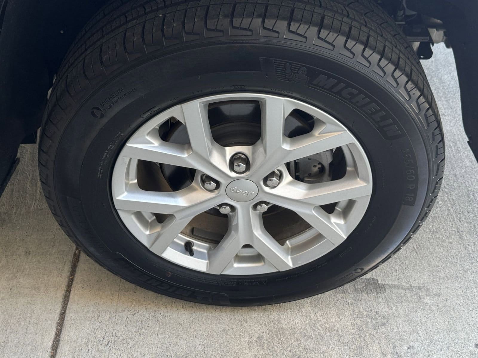 Thumbnail: 2024 Jeep Grand Cherokee - 30