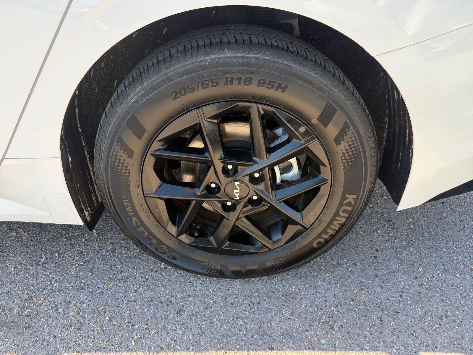 Thumbnail: 2025 Kia K5 - 27