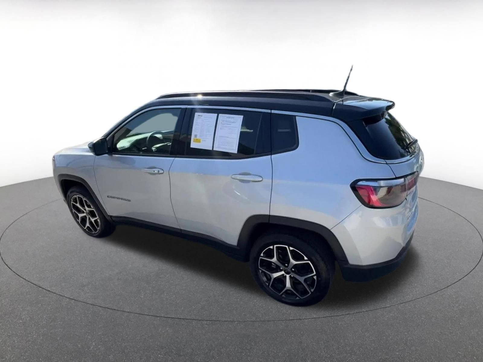 Thumbnail: 2025 Jeep Compass - 10