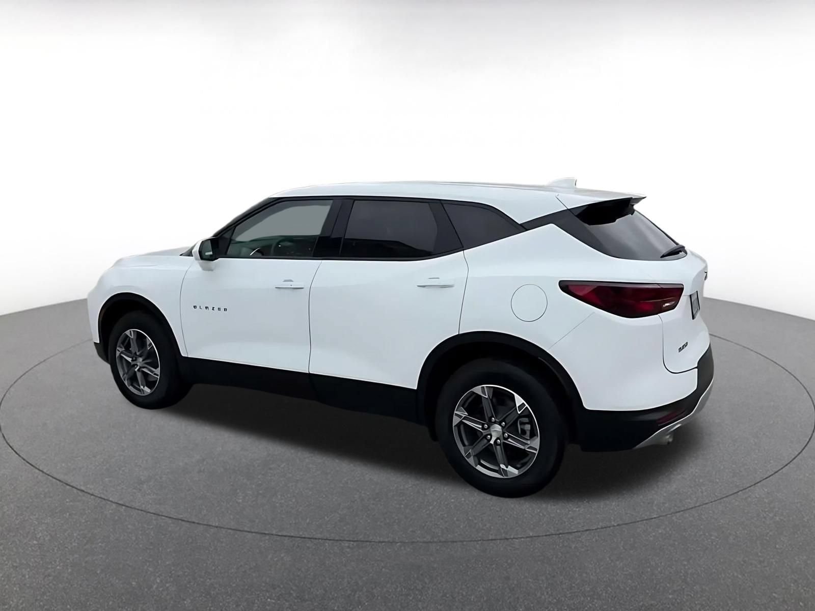 Thumbnail: 2025 Chevrolet Blazer - 10
