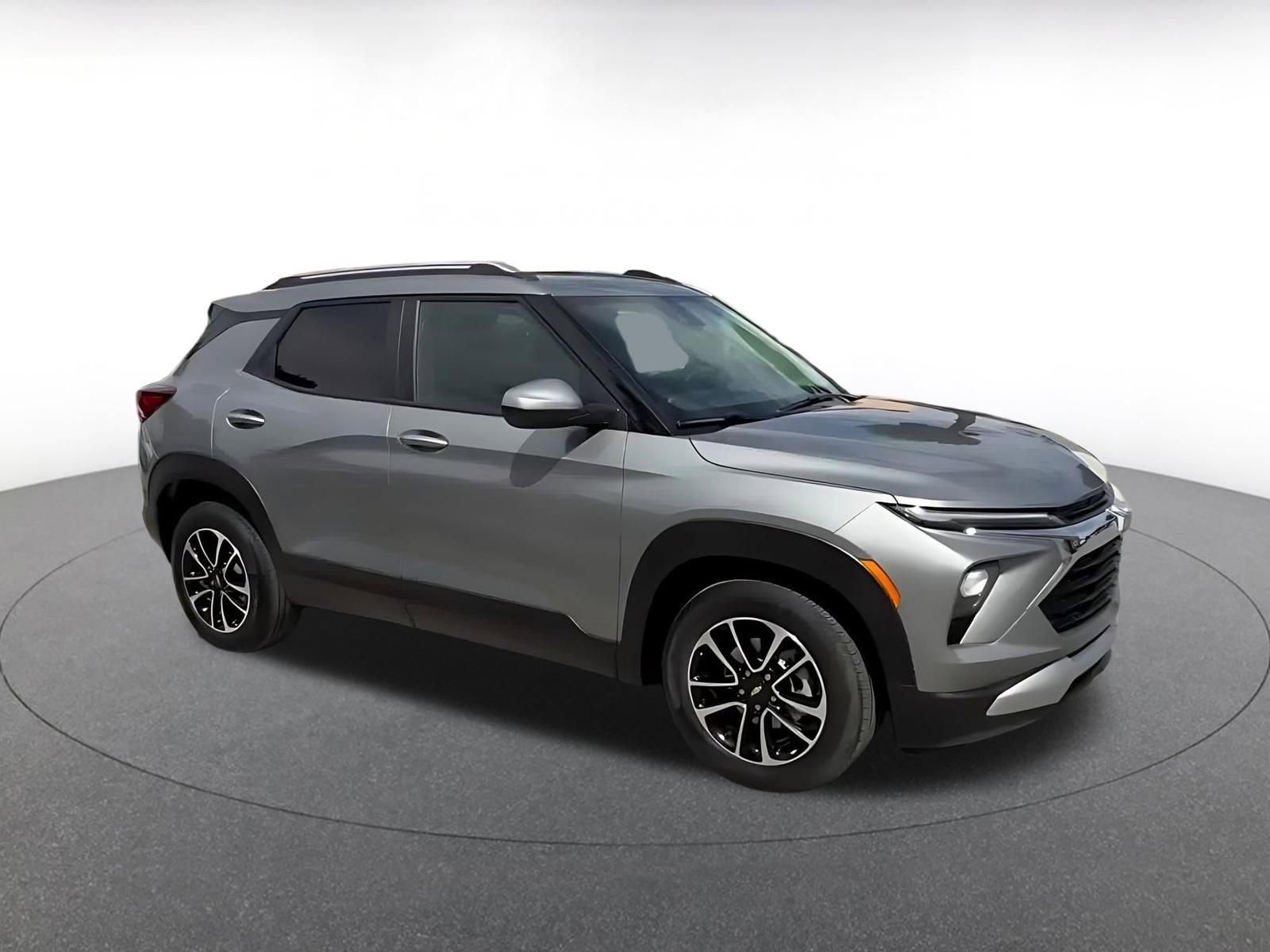 Thumbnail: 2025 Chevrolet TrailBlazer - 2