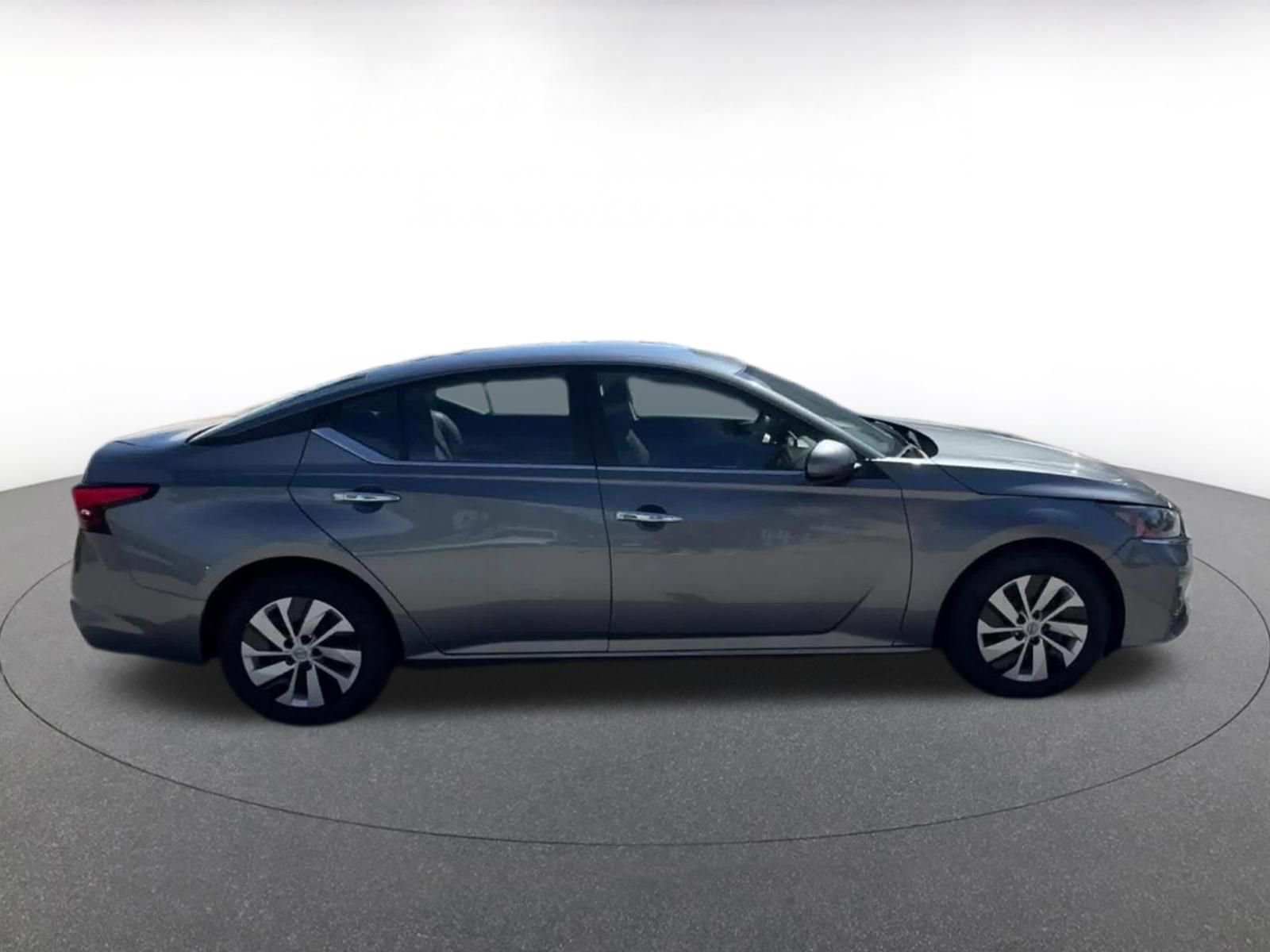 Thumbnail: 2023 Nissan Altima - 16