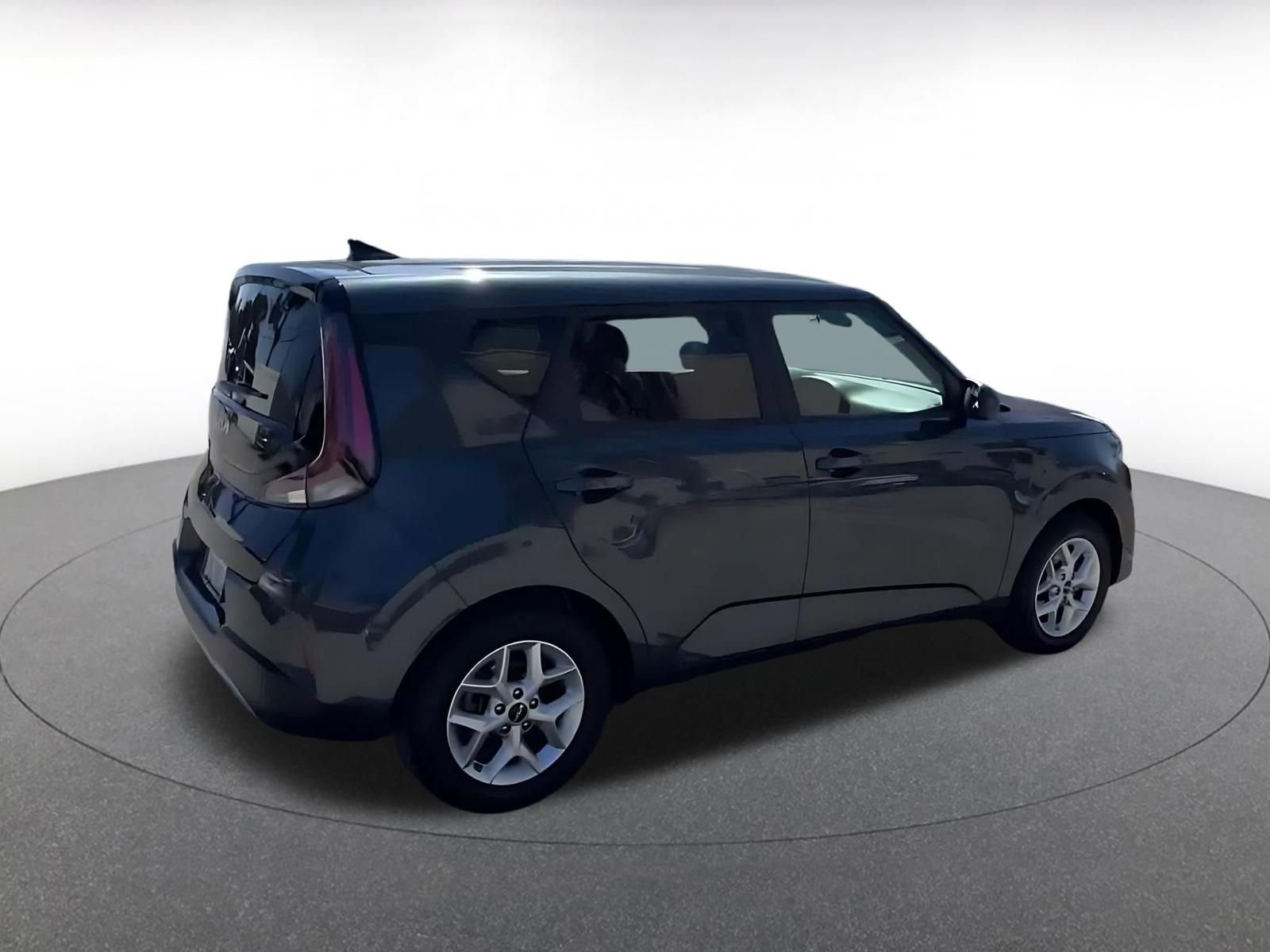 Thumbnail: 2025 Kia Soul - 15