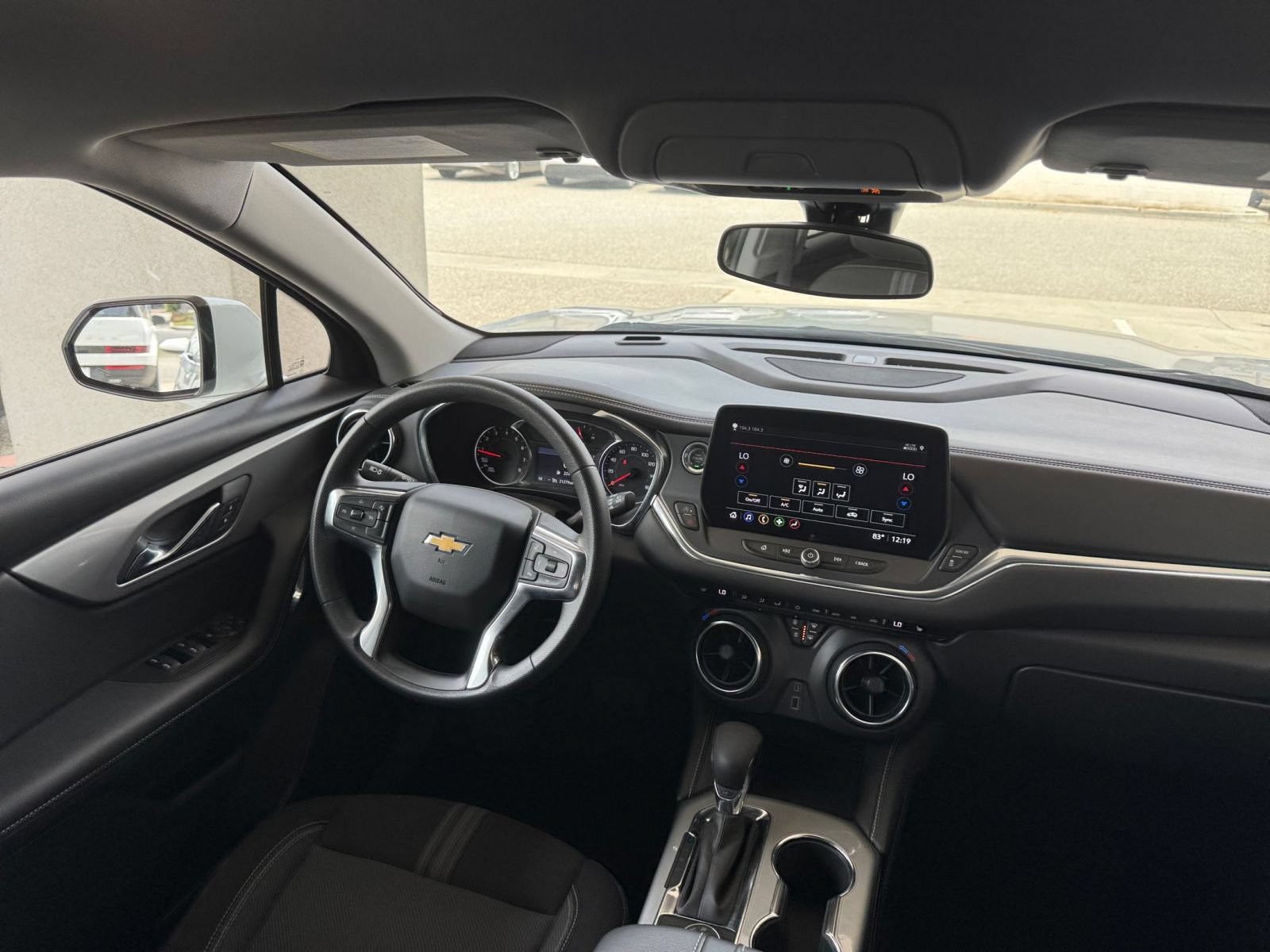 Thumbnail: 2025 Chevrolet Blazer - 35