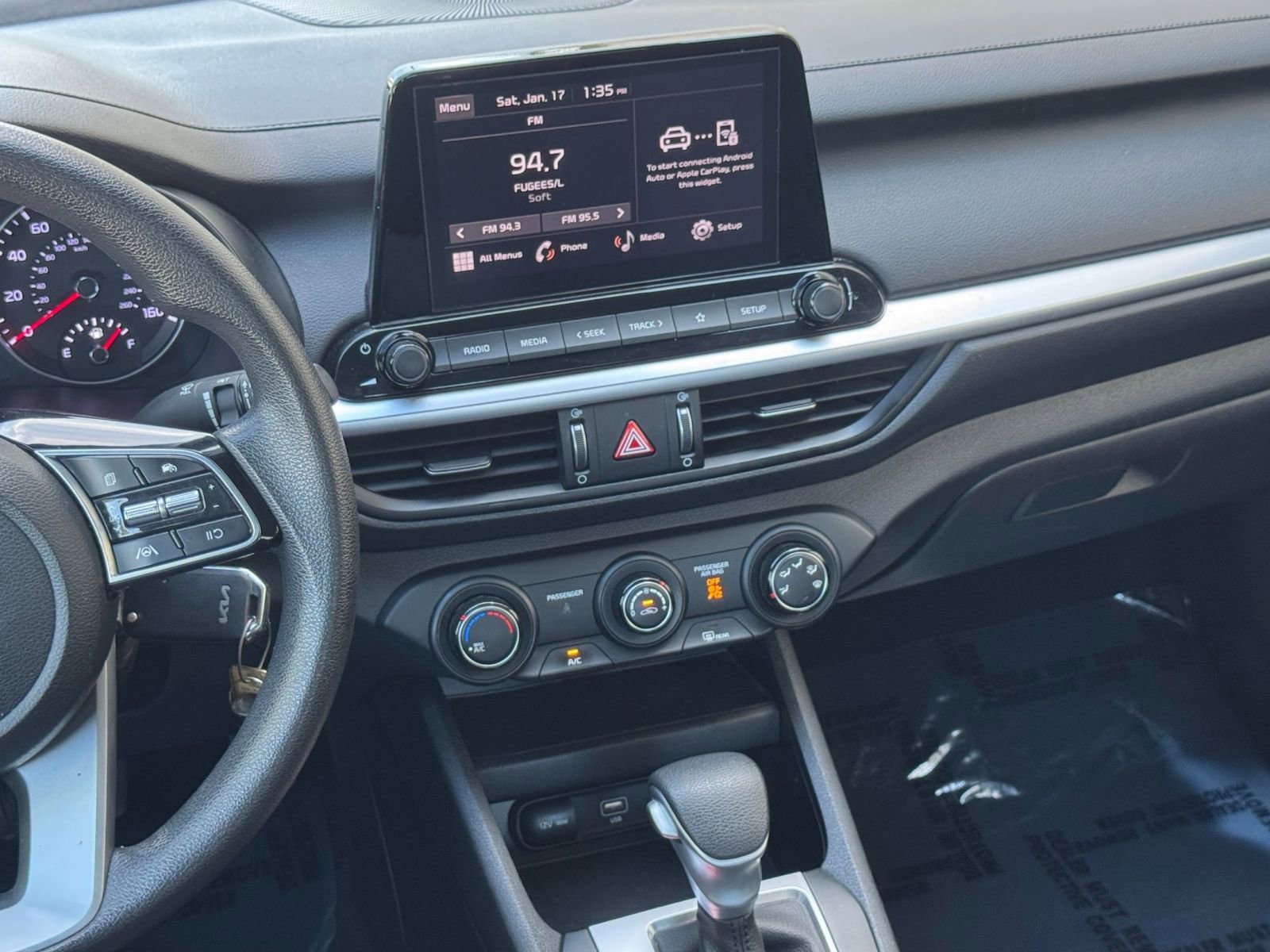 Thumbnail: 2023 Kia Forte - 21