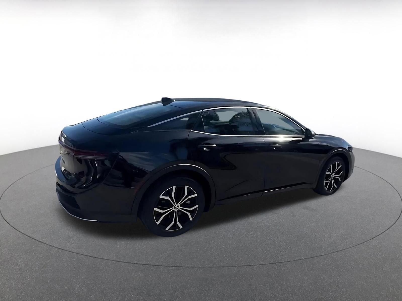 Thumbnail: 2025 Toyota Crown - 8