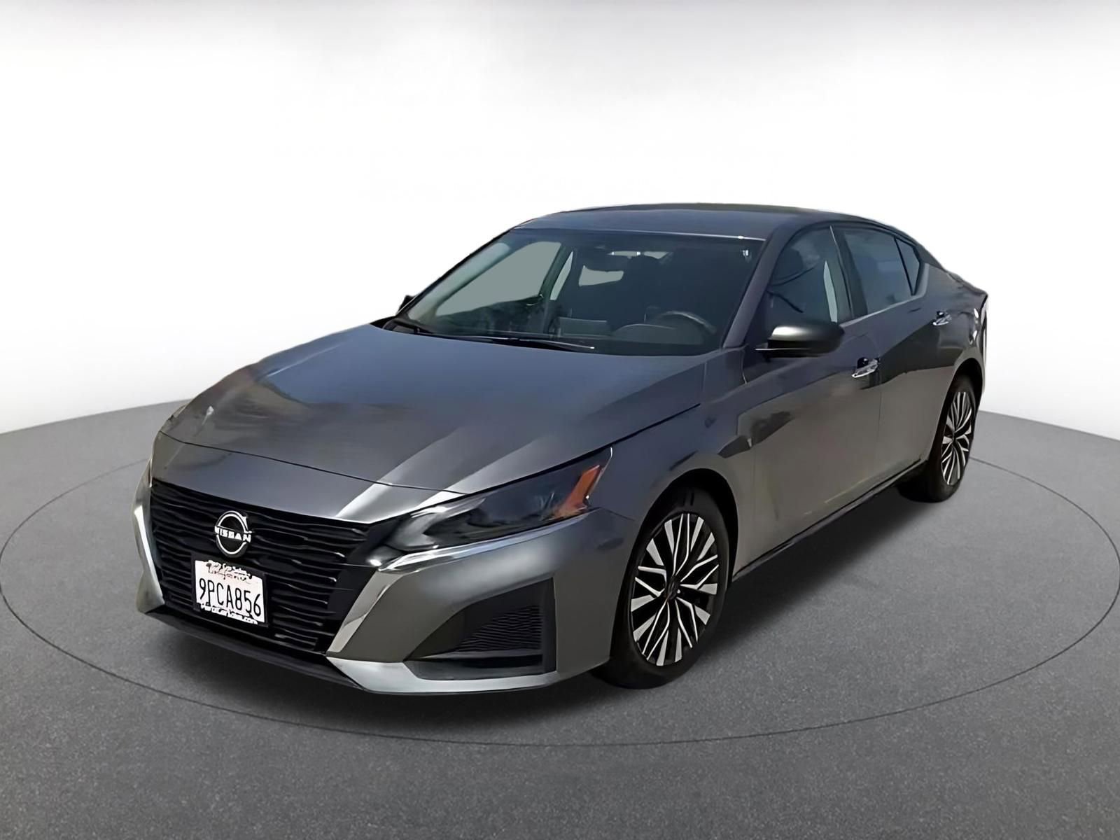 Thumbnail: 2025 Nissan Altima - 8