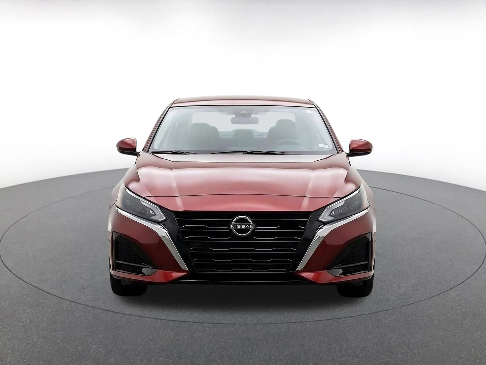 Thumbnail: 2025 Nissan Altima - 2