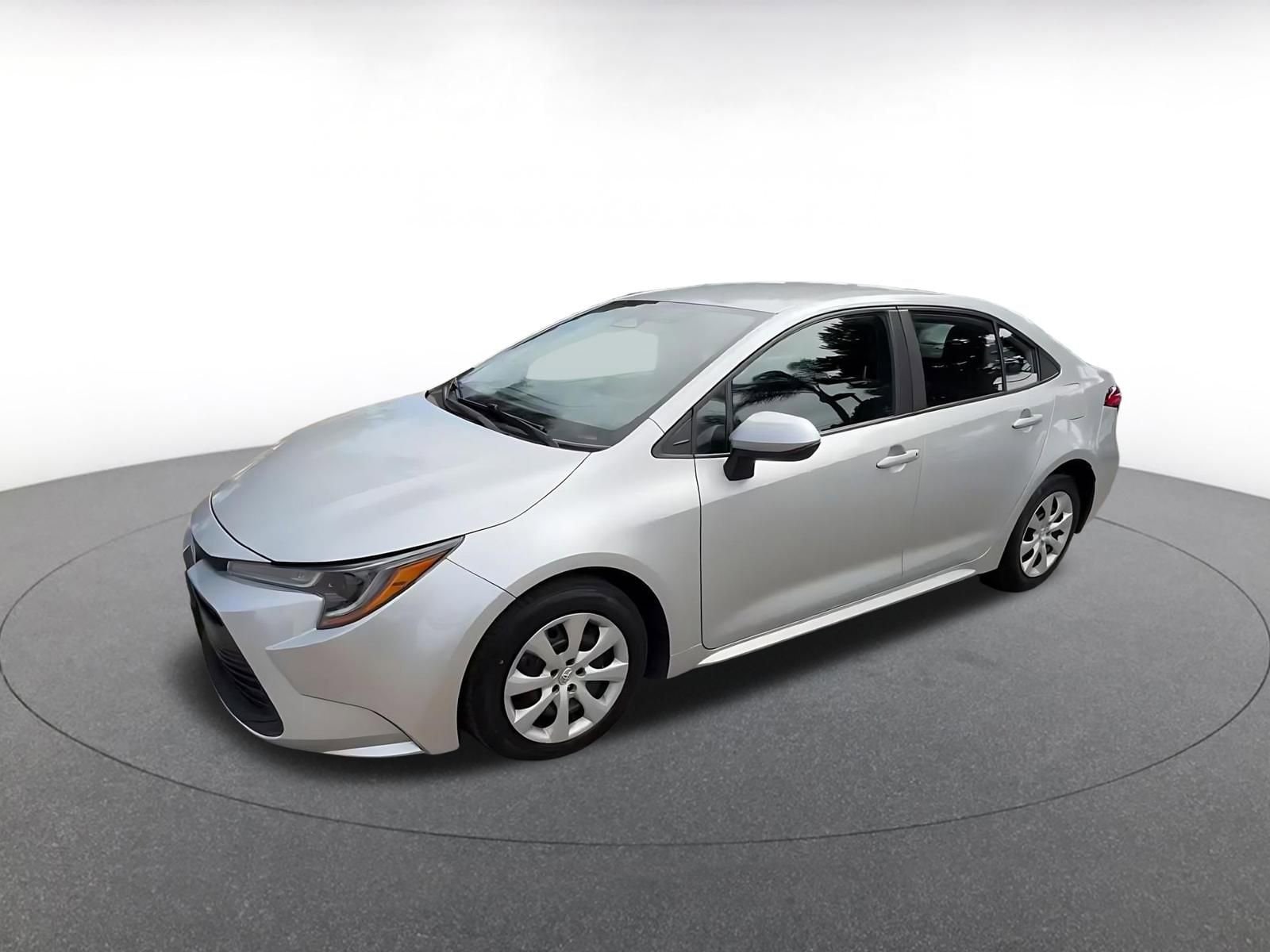 Thumbnail: 2023 Toyota Corolla - 7