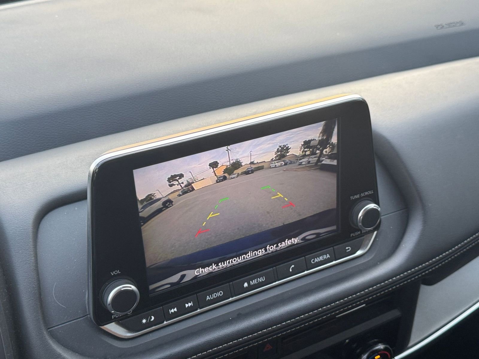 Thumbnail: 2025 Nissan Rogue - 25