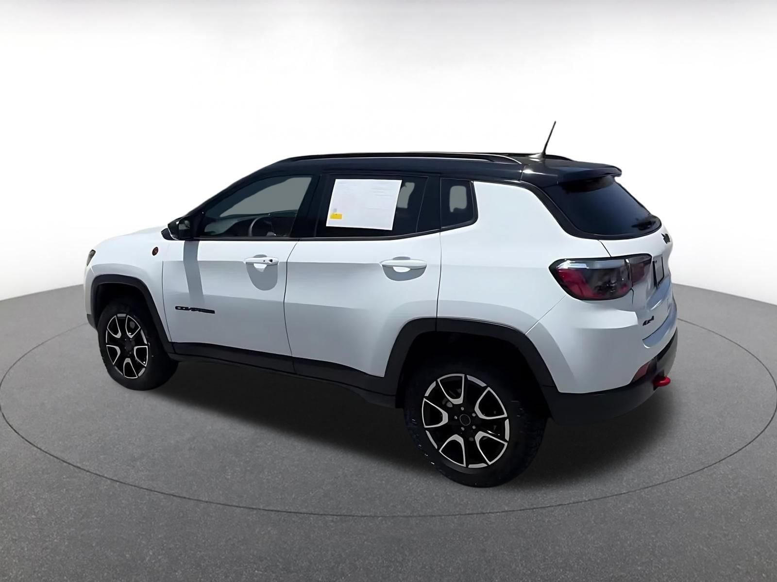 Thumbnail: 2025 Jeep Compass - 10