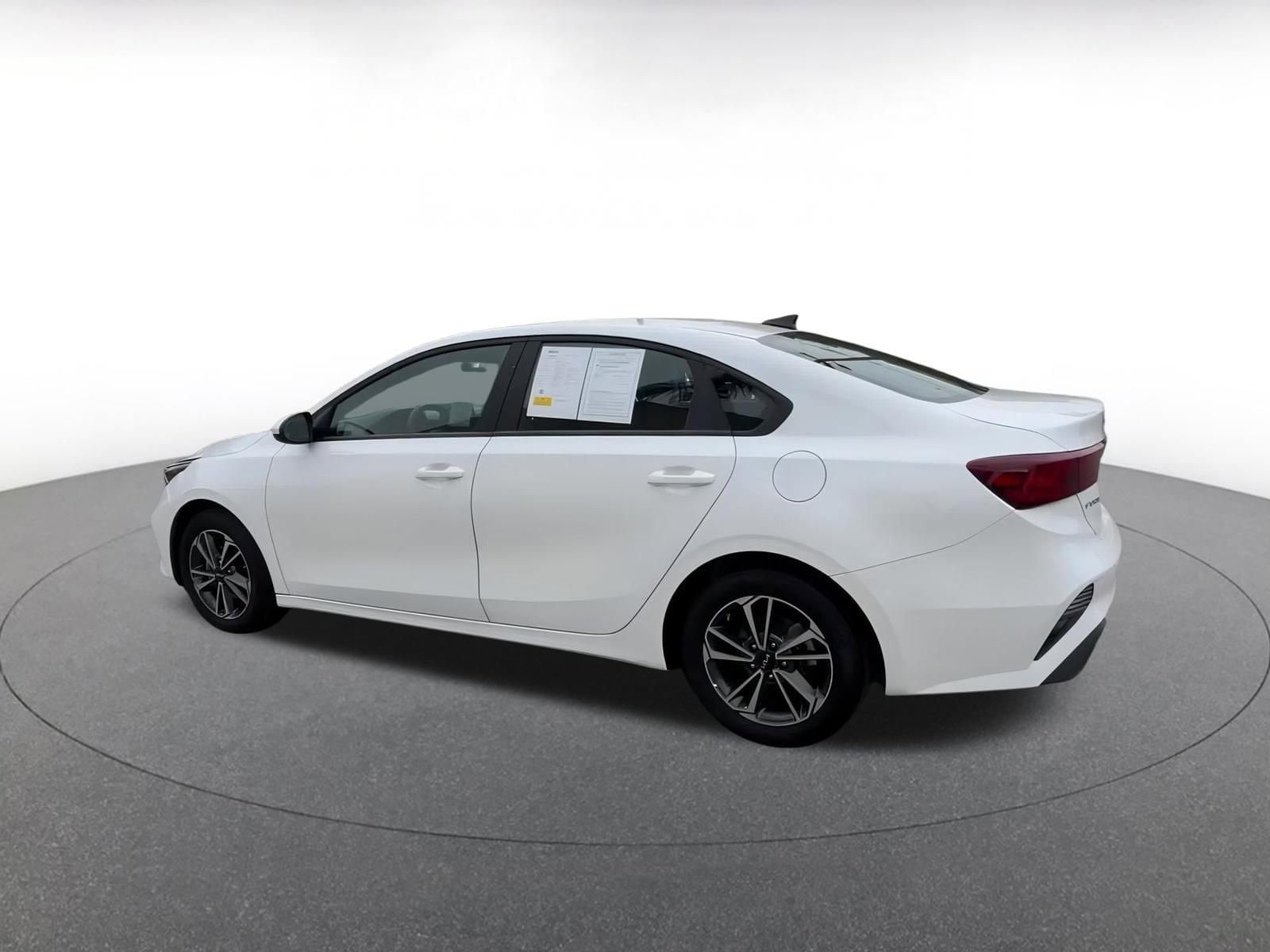 2024 Kia Forte LXS 10