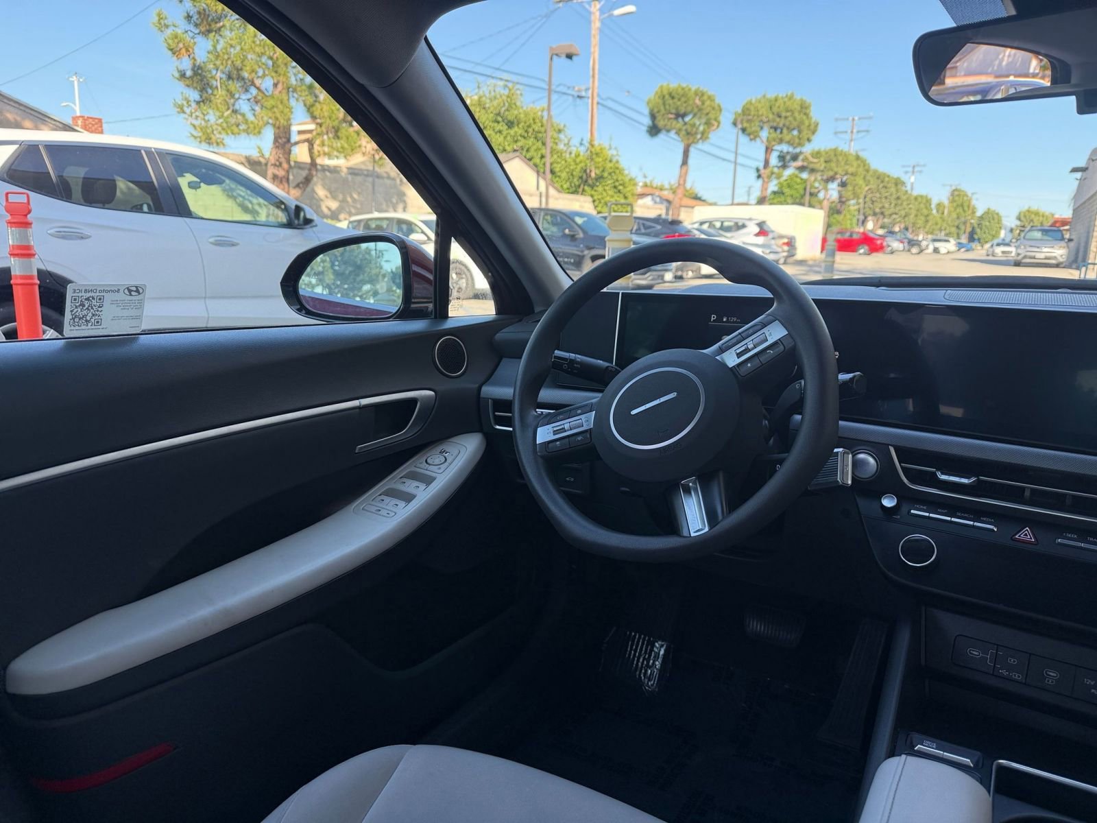 Thumbnail: 2025 Hyundai Sonata - 32