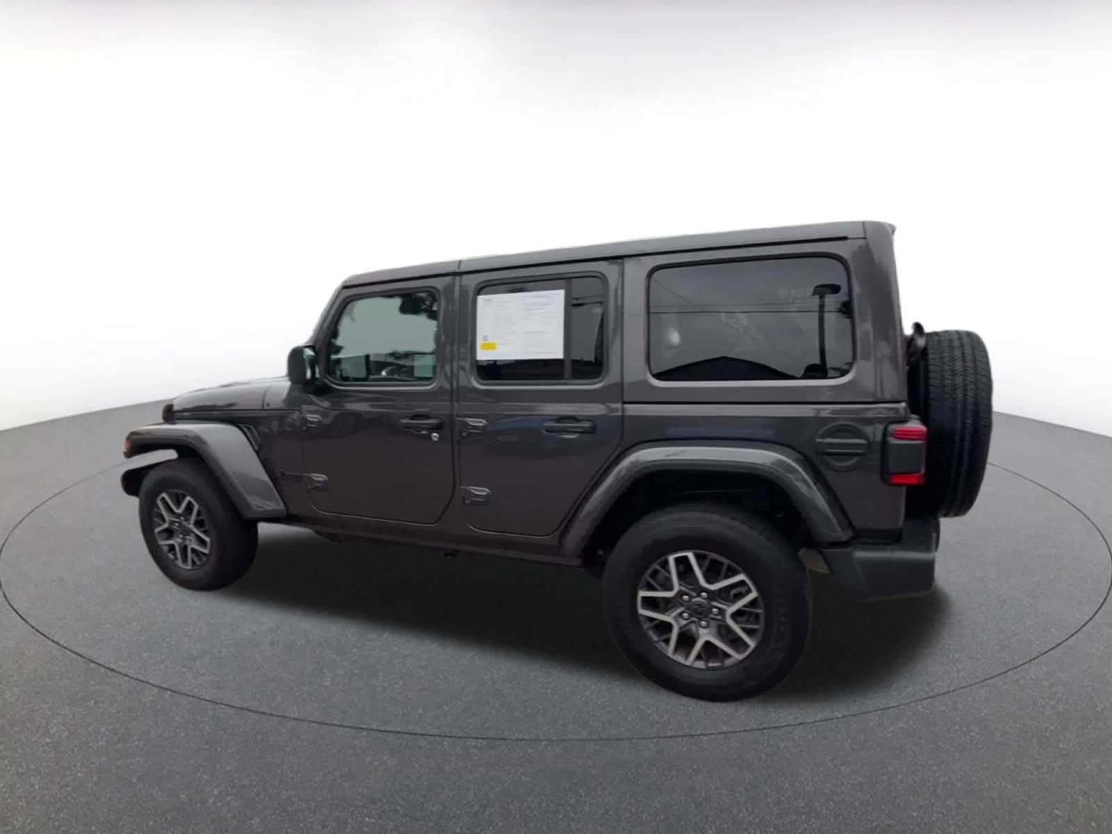 Thumbnail: 2025 Jeep Wrangler - 9