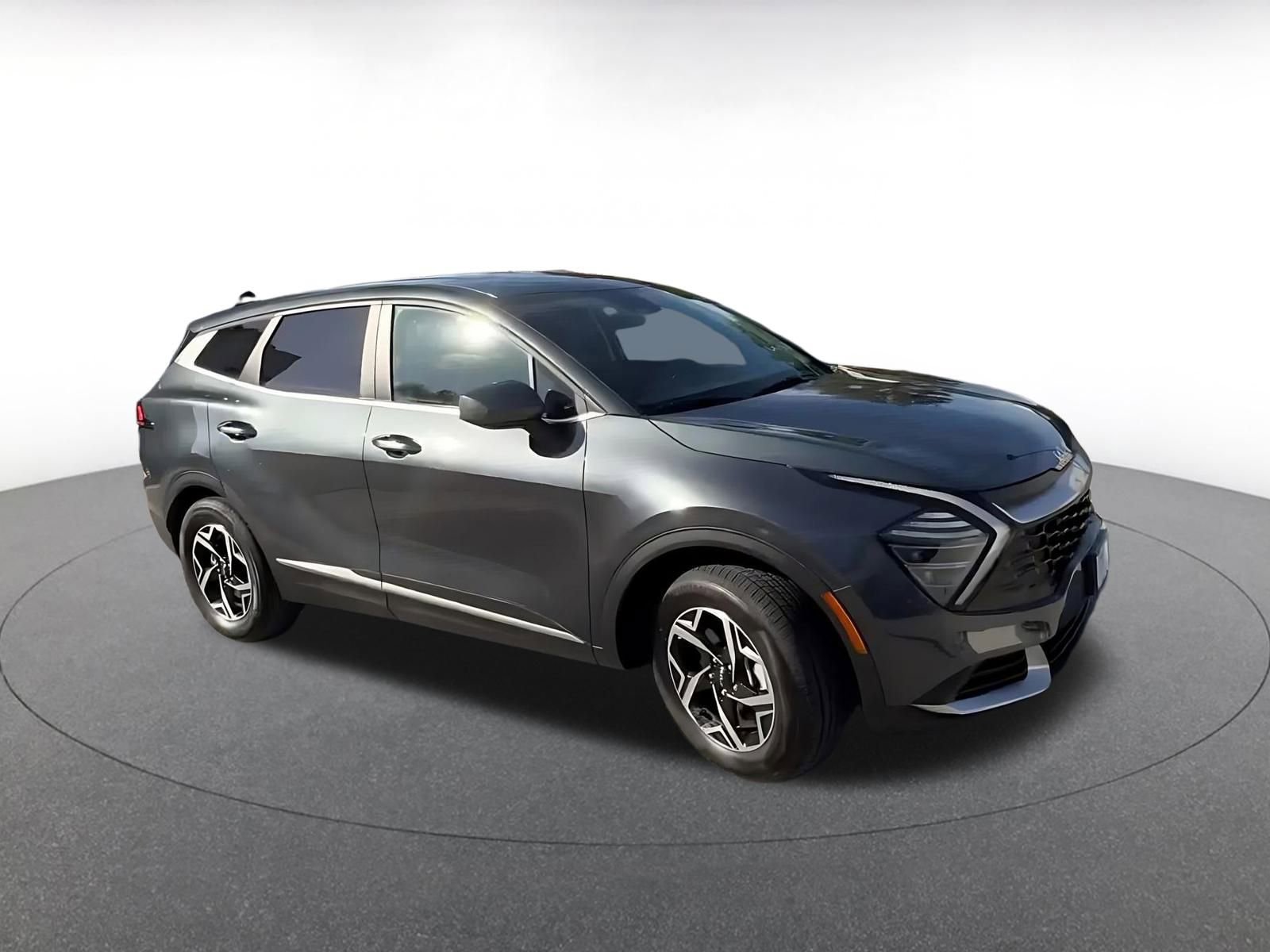 Thumbnail: 2025 Kia Sportage - 2