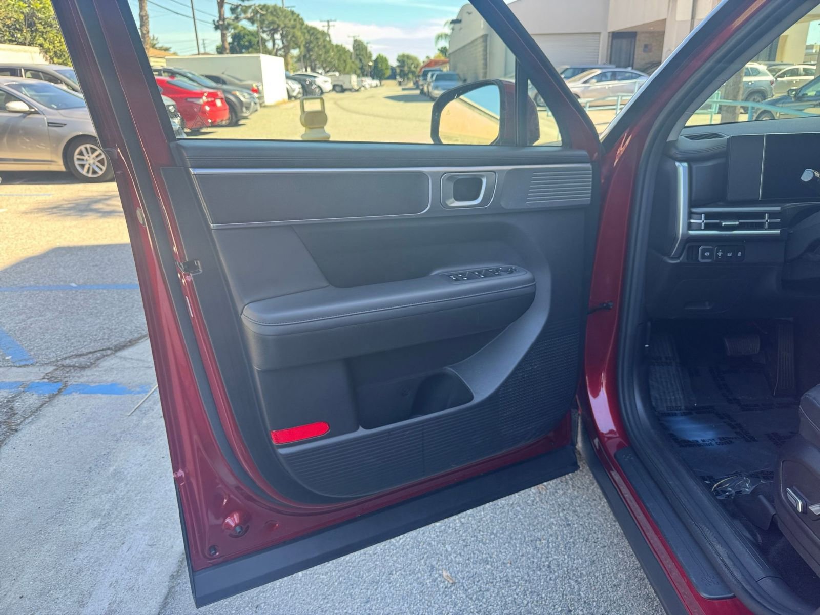 Thumbnail: 2025 Hyundai Santa Fe - 18