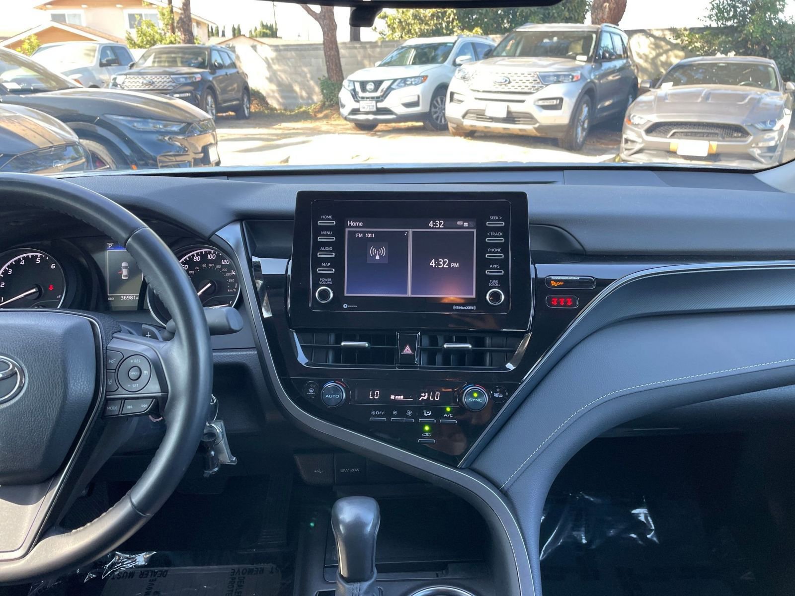 Thumbnail: 2024 Toyota Camry - 18