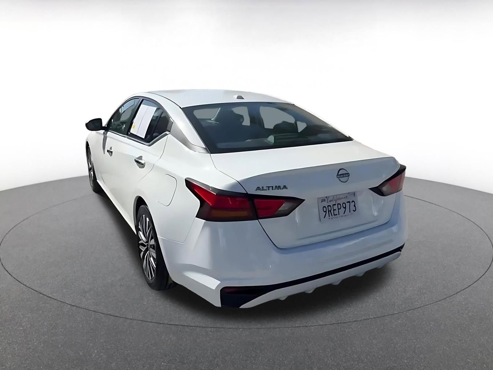 Thumbnail: 2025 Nissan Altima - 11