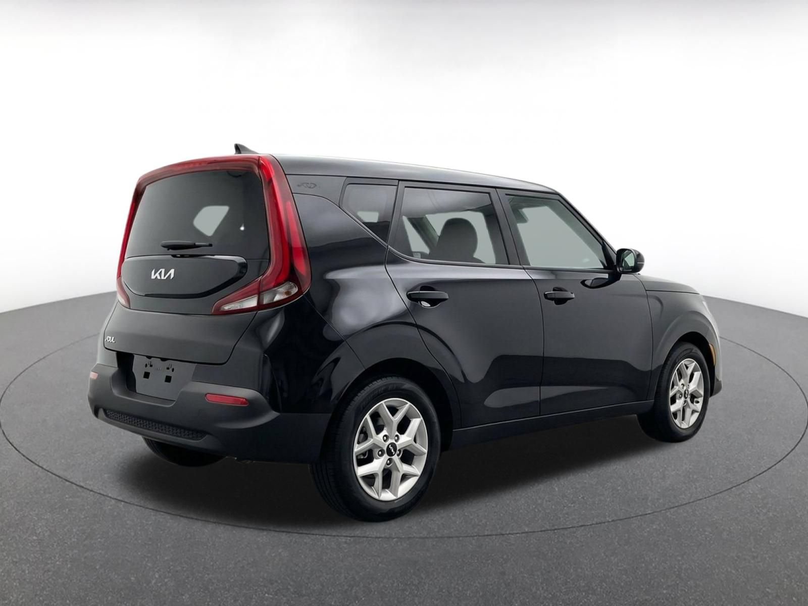 Thumbnail: 2025 Kia Soul - 9