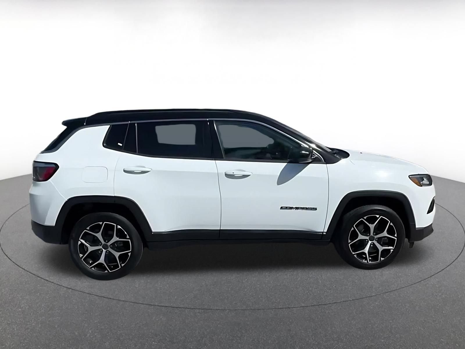 Thumbnail: 2025 Jeep Compass - 13