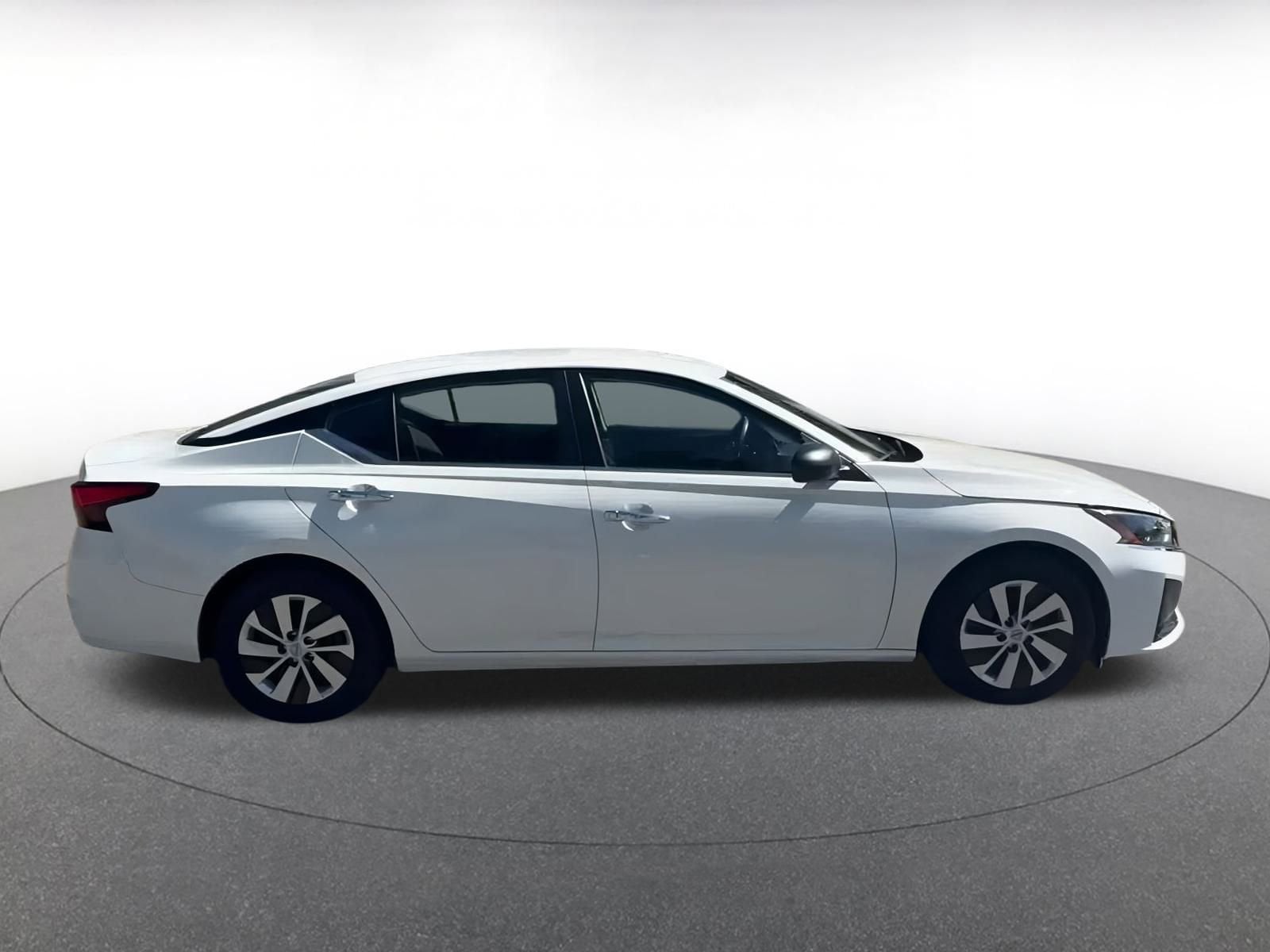 Thumbnail: 2024 Nissan Altima - 15