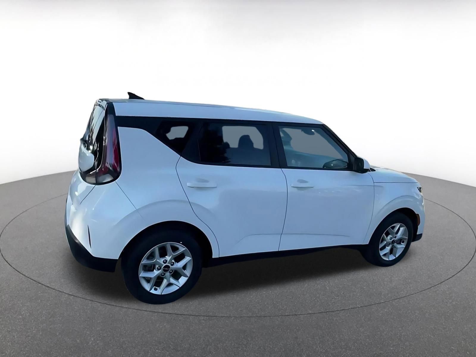 Thumbnail: 2025 Kia Soul - 15