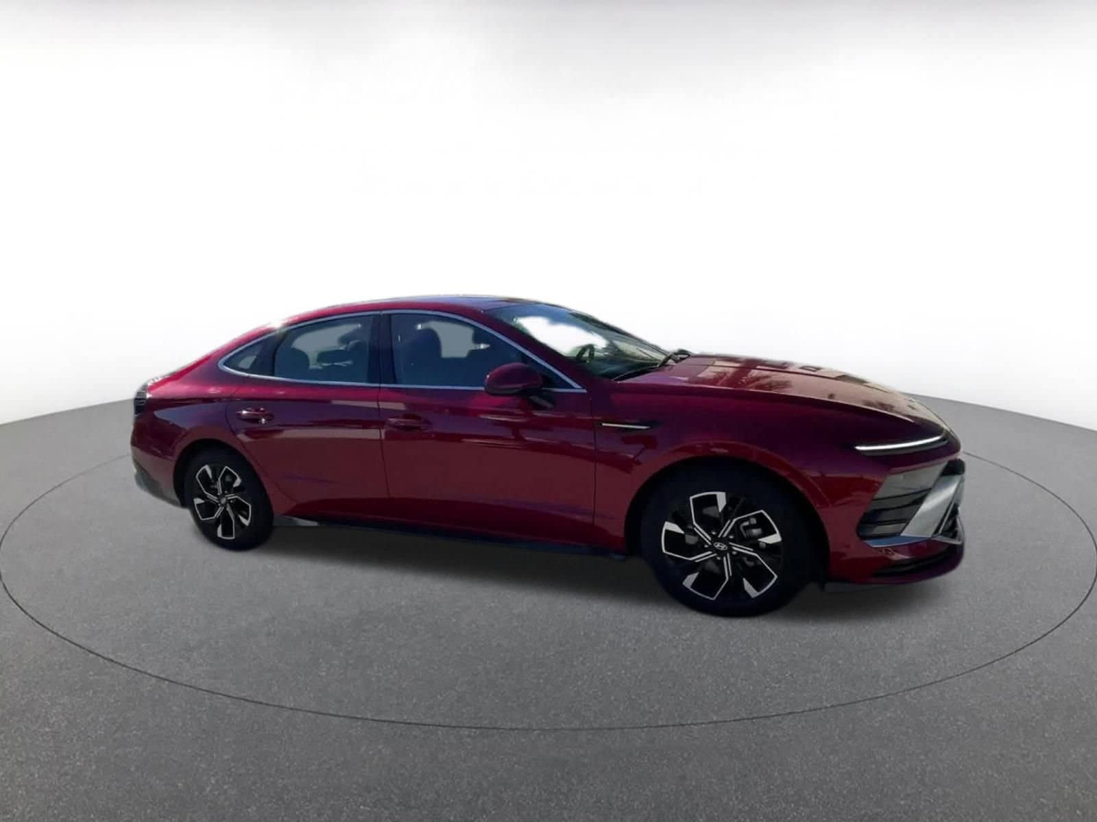 Thumbnail: 2025 Hyundai Sonata - 2