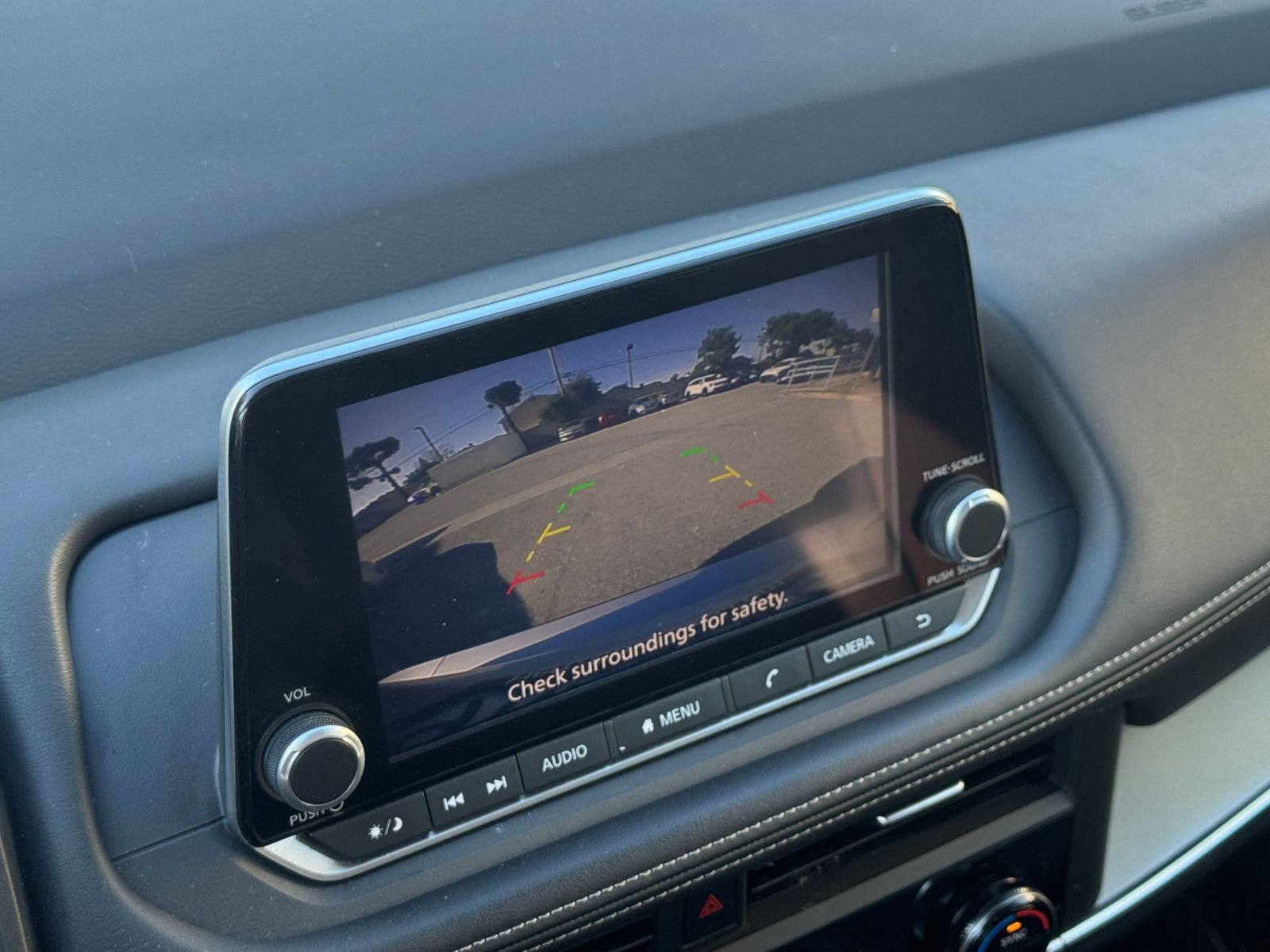 Thumbnail: 2025 Nissan Rogue - 25