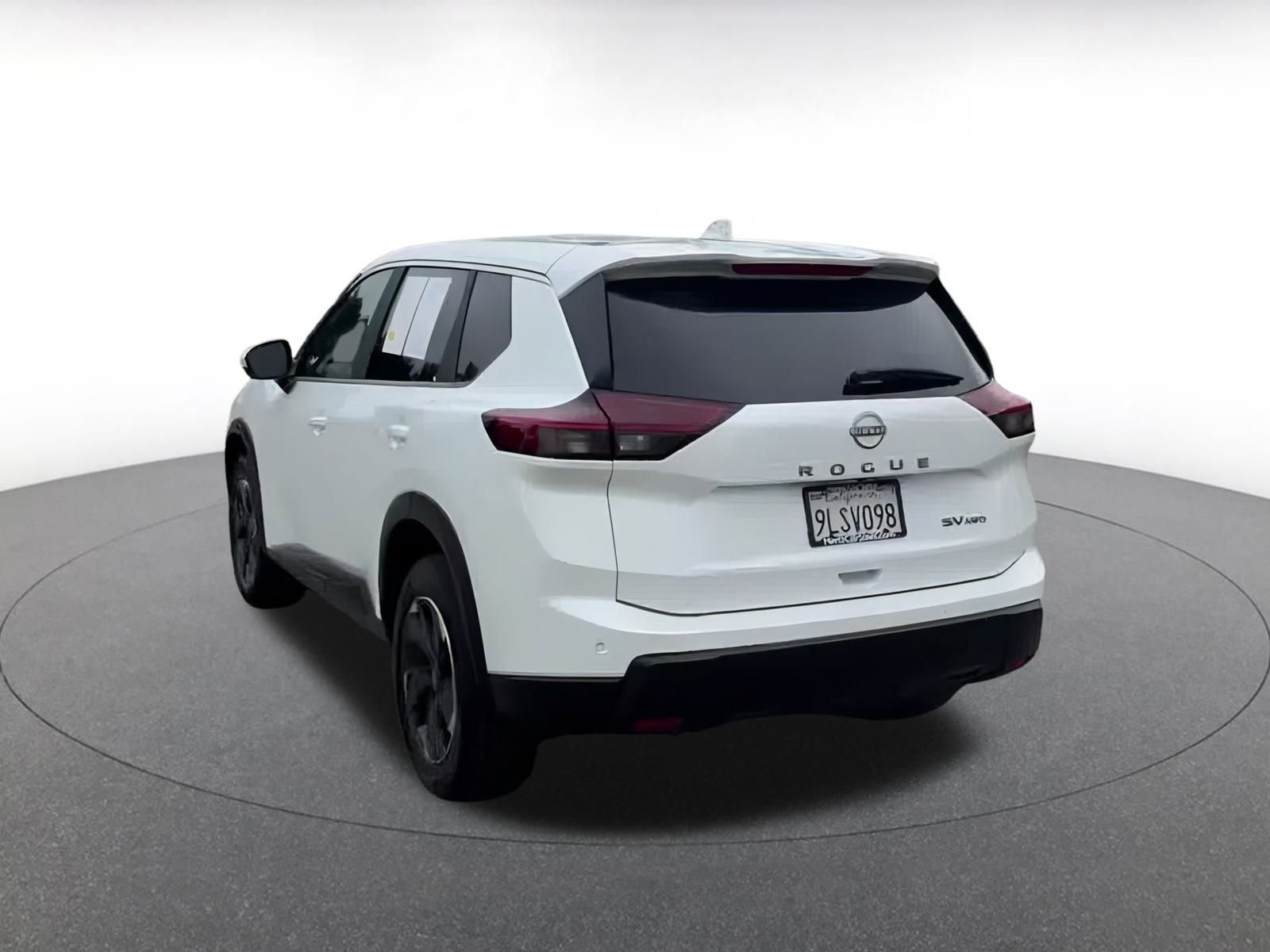 Thumbnail: 2024 Nissan Rogue - 11