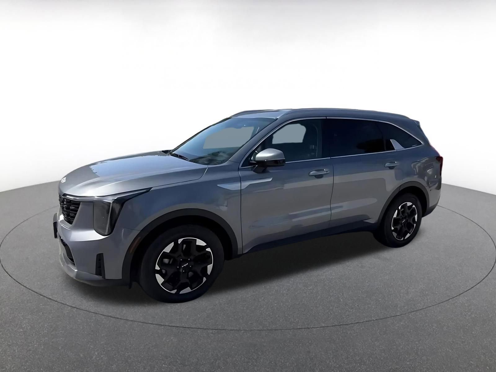Thumbnail: 2024 Kia Sorento - 8