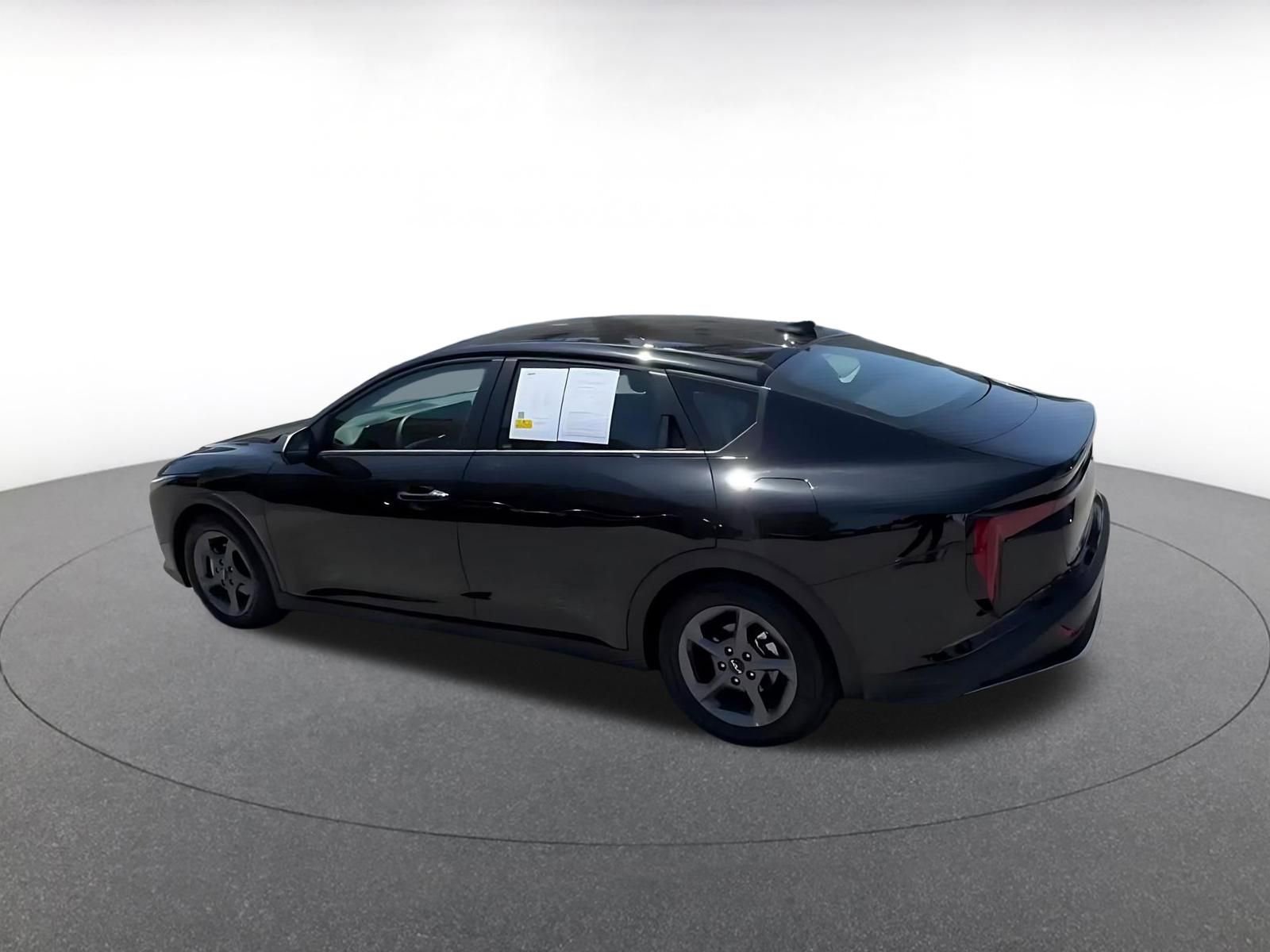 Thumbnail: 2025 Kia K4 - 11