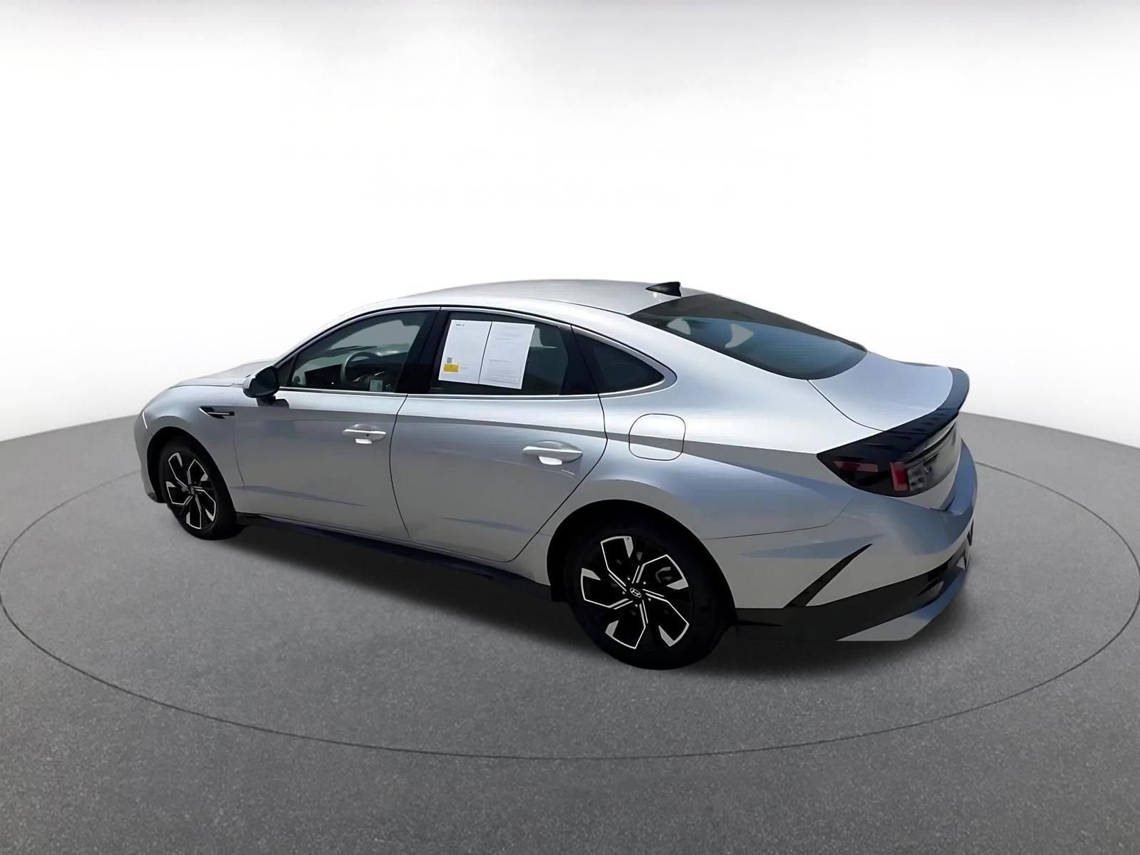 Thumbnail: 2025 Hyundai Sonata - 12