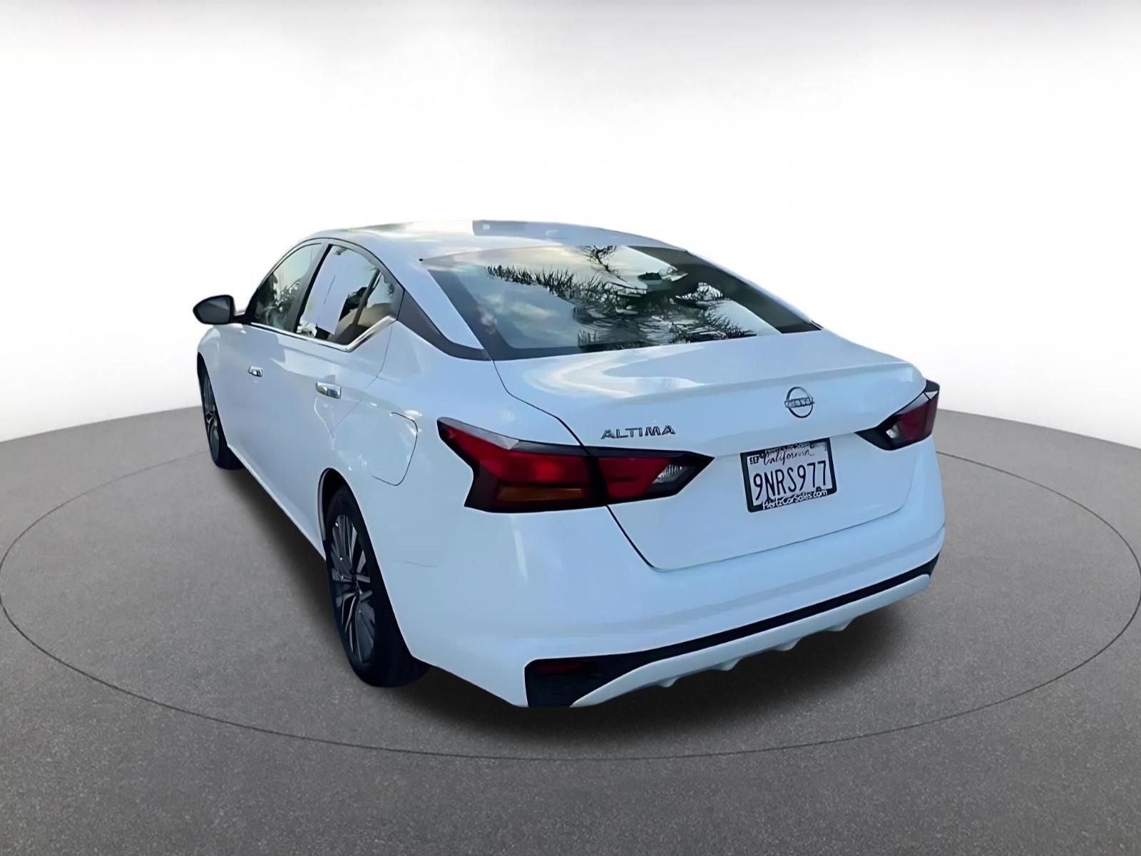 Thumbnail: 2025 Nissan Altima - 11