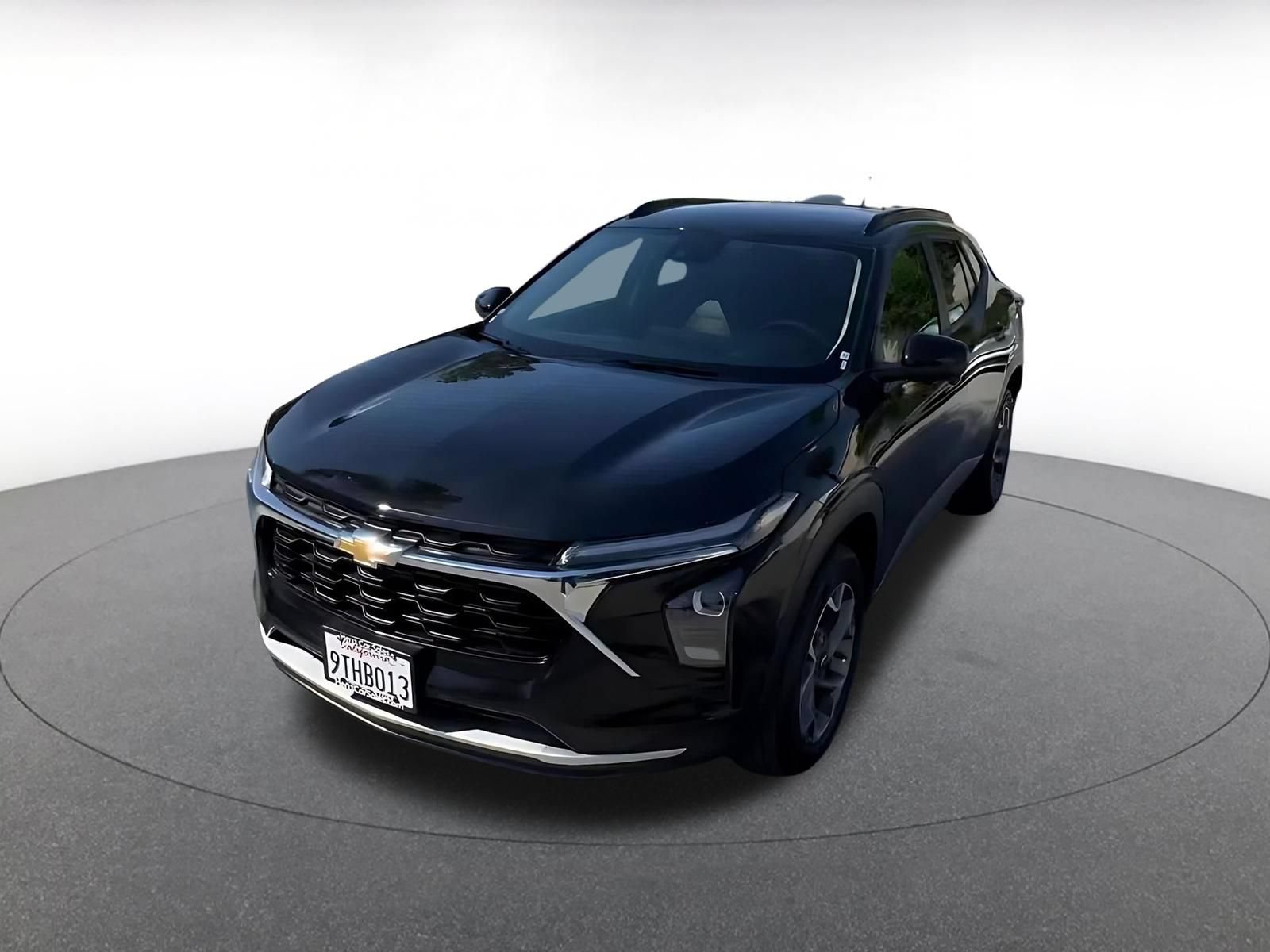 Thumbnail: 2025 Chevrolet Trax - 6