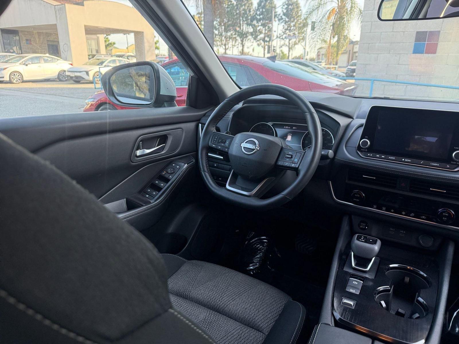 Thumbnail: 2025 Nissan Rogue - 32