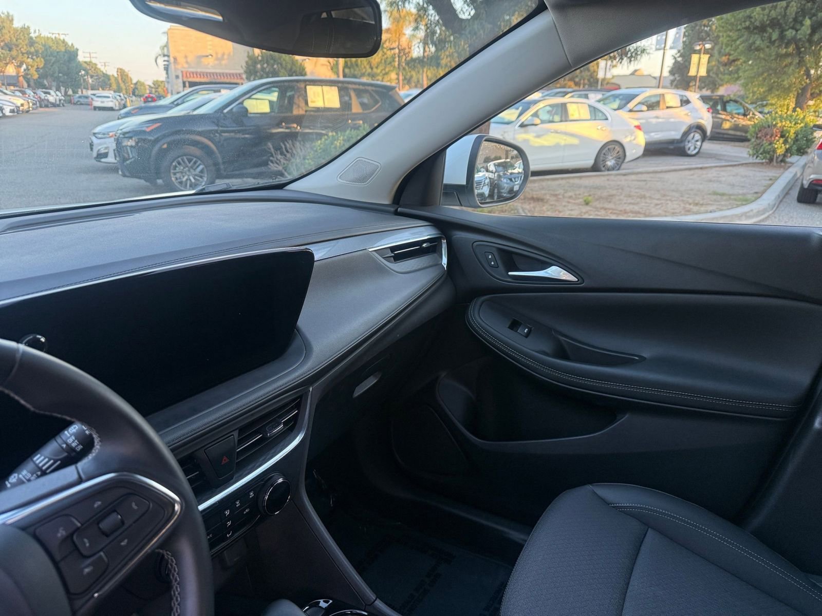 Thumbnail: 2025 Buick Encore GX - 31