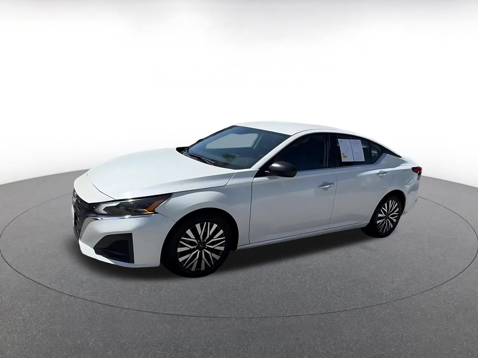 Thumbnail: 2025 Nissan Altima - 7