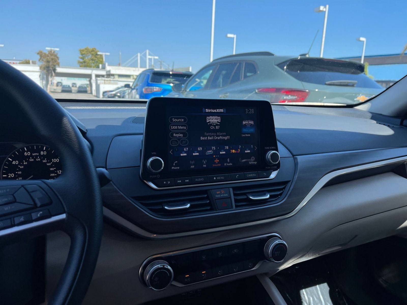 Thumbnail: 2025 Nissan Altima - 17