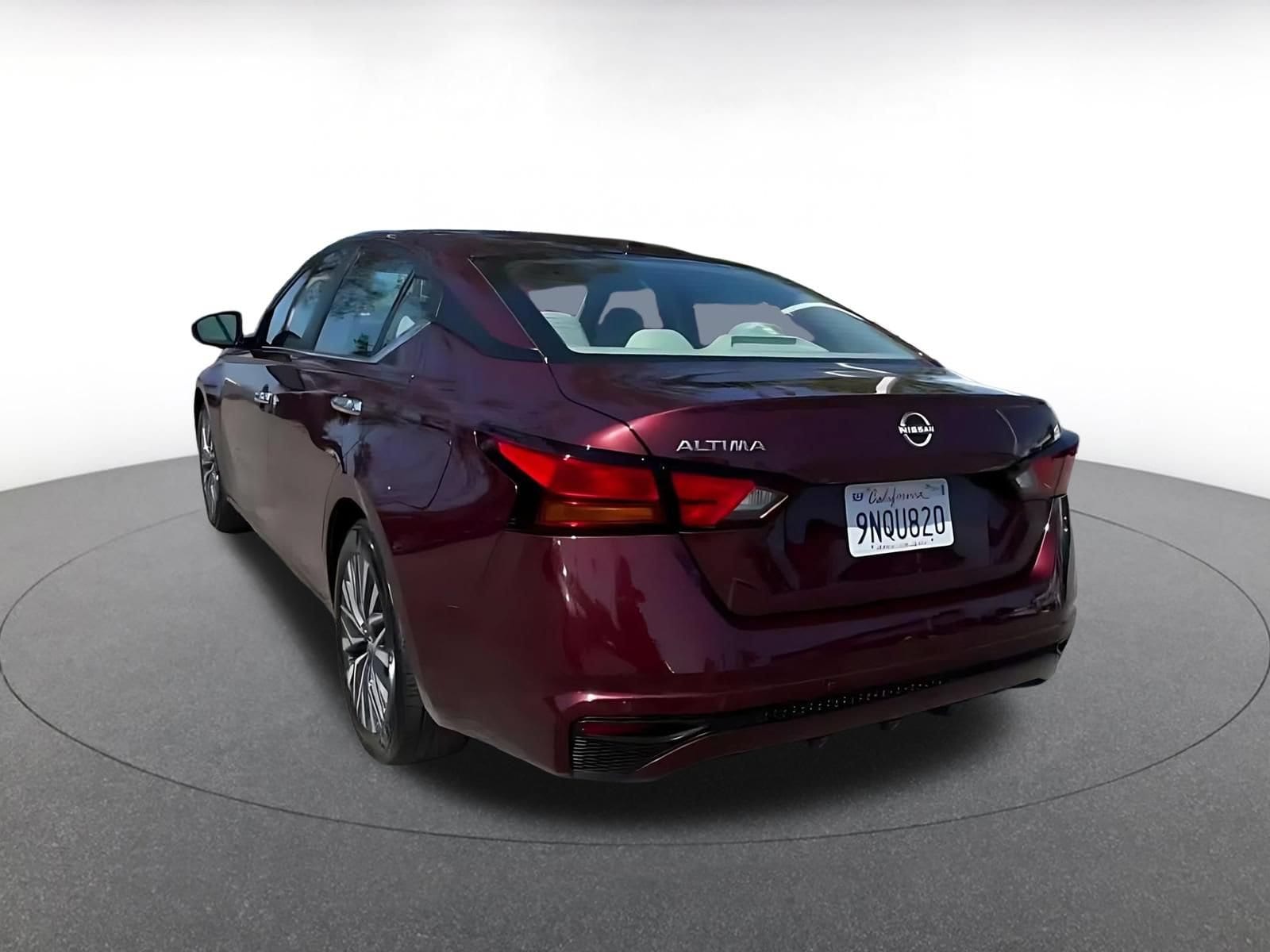 Thumbnail: 2025 Nissan Altima - 11