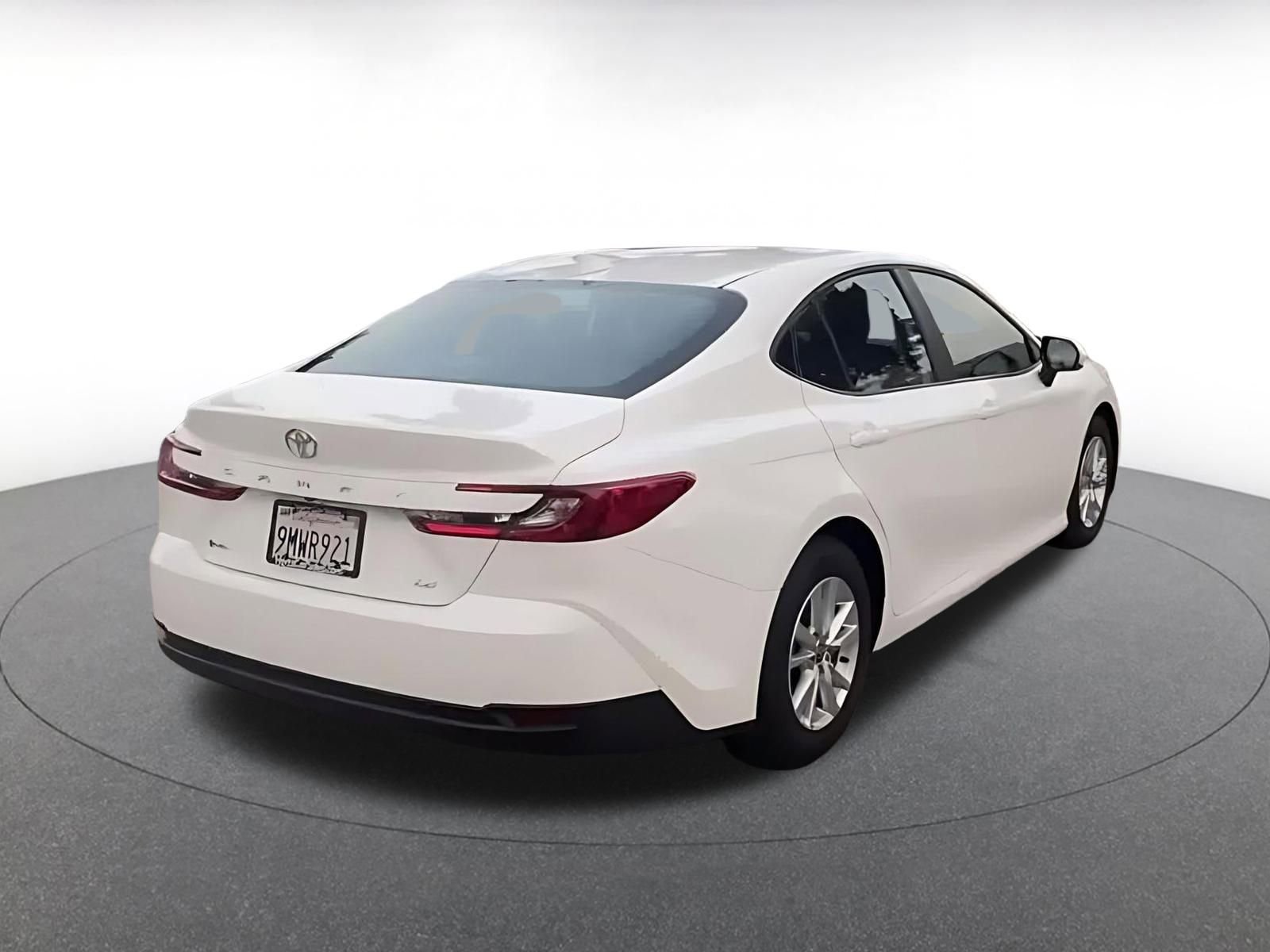 Thumbnail: 2025 Toyota Camry - 14