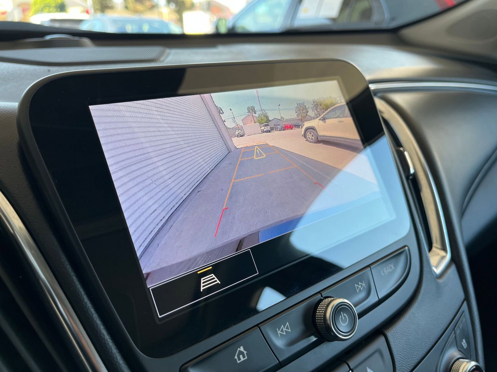 Thumbnail: 2024 Chevrolet Malibu - 17