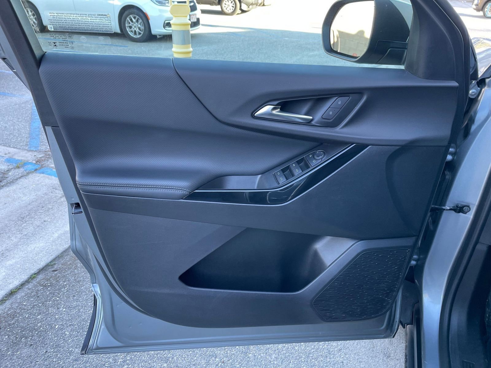 Thumbnail: 2025 Chevrolet Equinox - 20