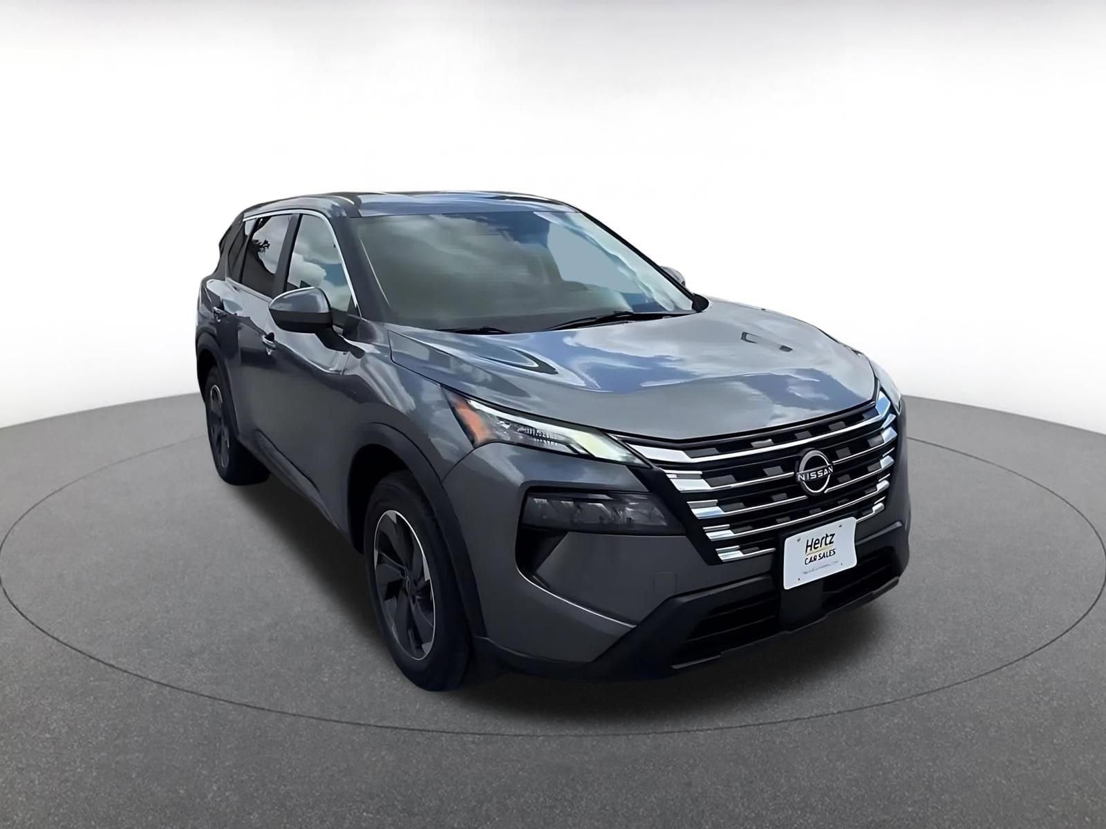 Thumbnail: 2025 Nissan Rogue - 3