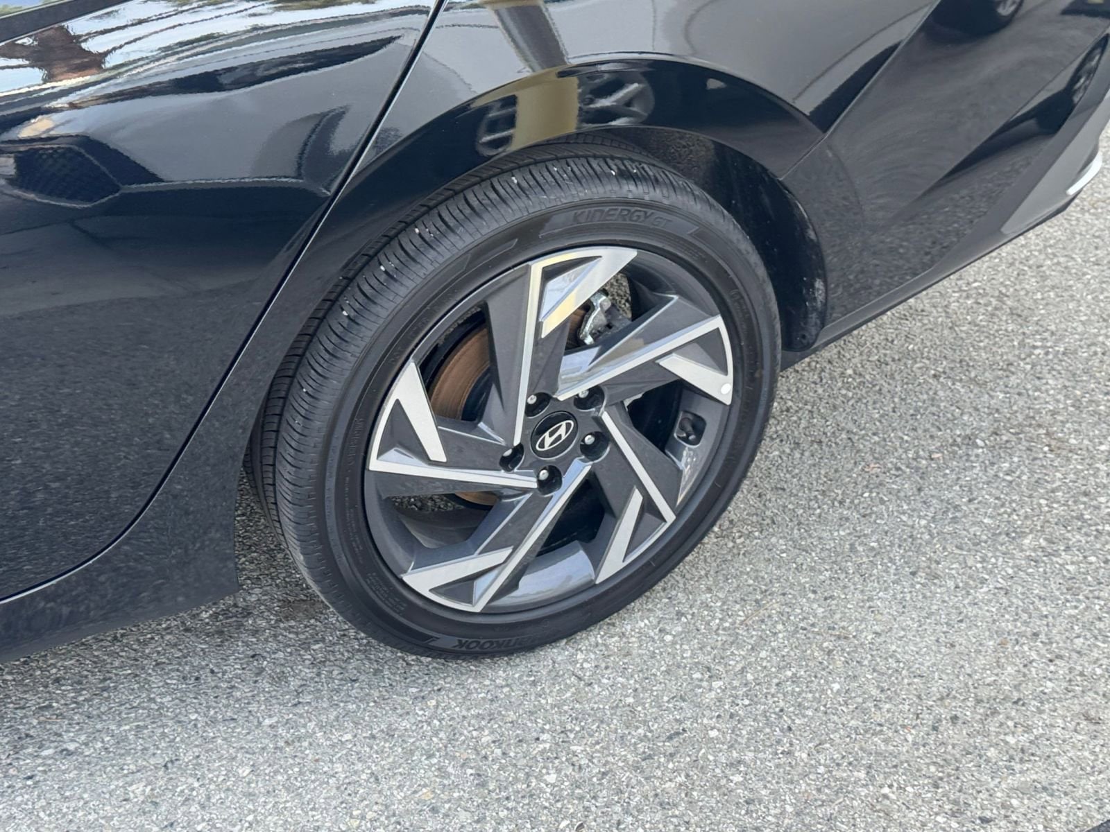 Thumbnail: 2025 Hyundai Elantra - 33