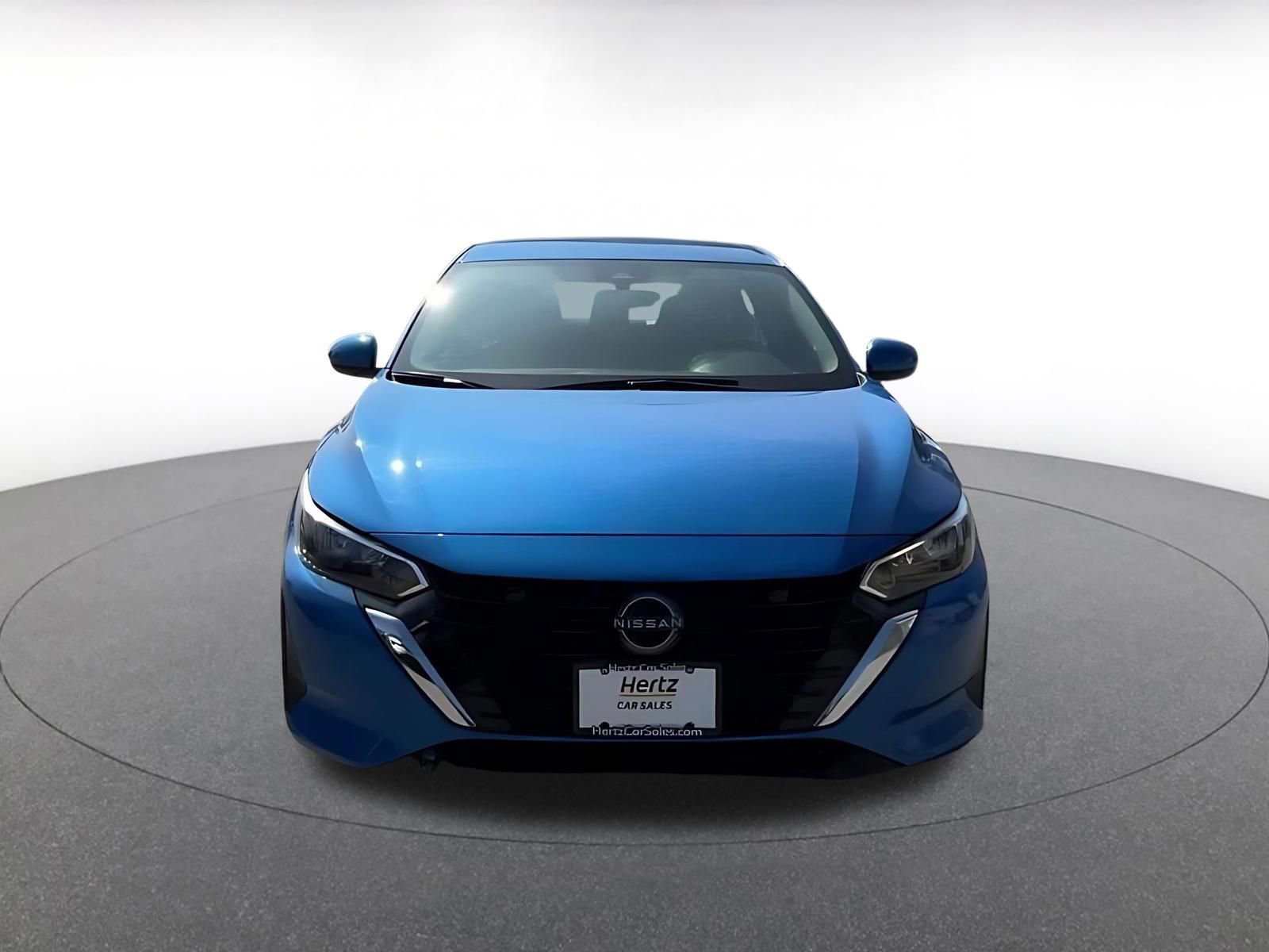 Thumbnail: 2025 Nissan Sentra - 4